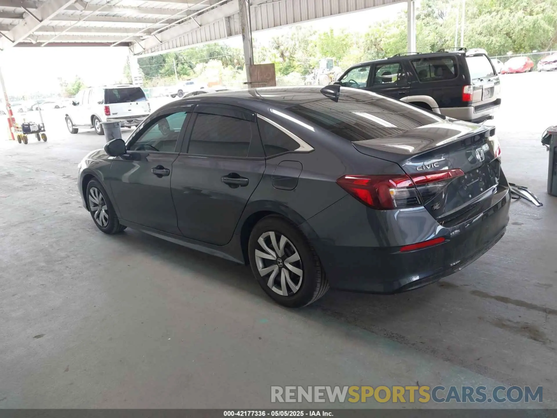 3 fotografías del automóvil dañado 2HGFE2F22SH566032 HONDA CIVIC 2025