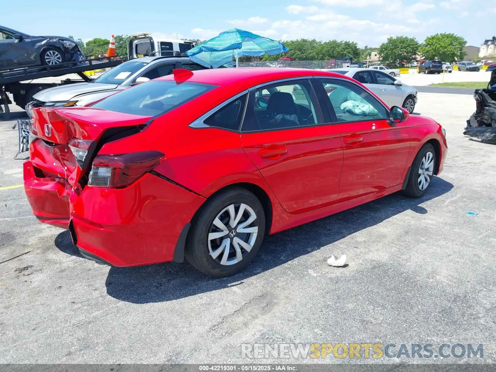 4 fotografías del automóvil dañado 2HGFE2F27SH566723 HONDA CIVIC 2025