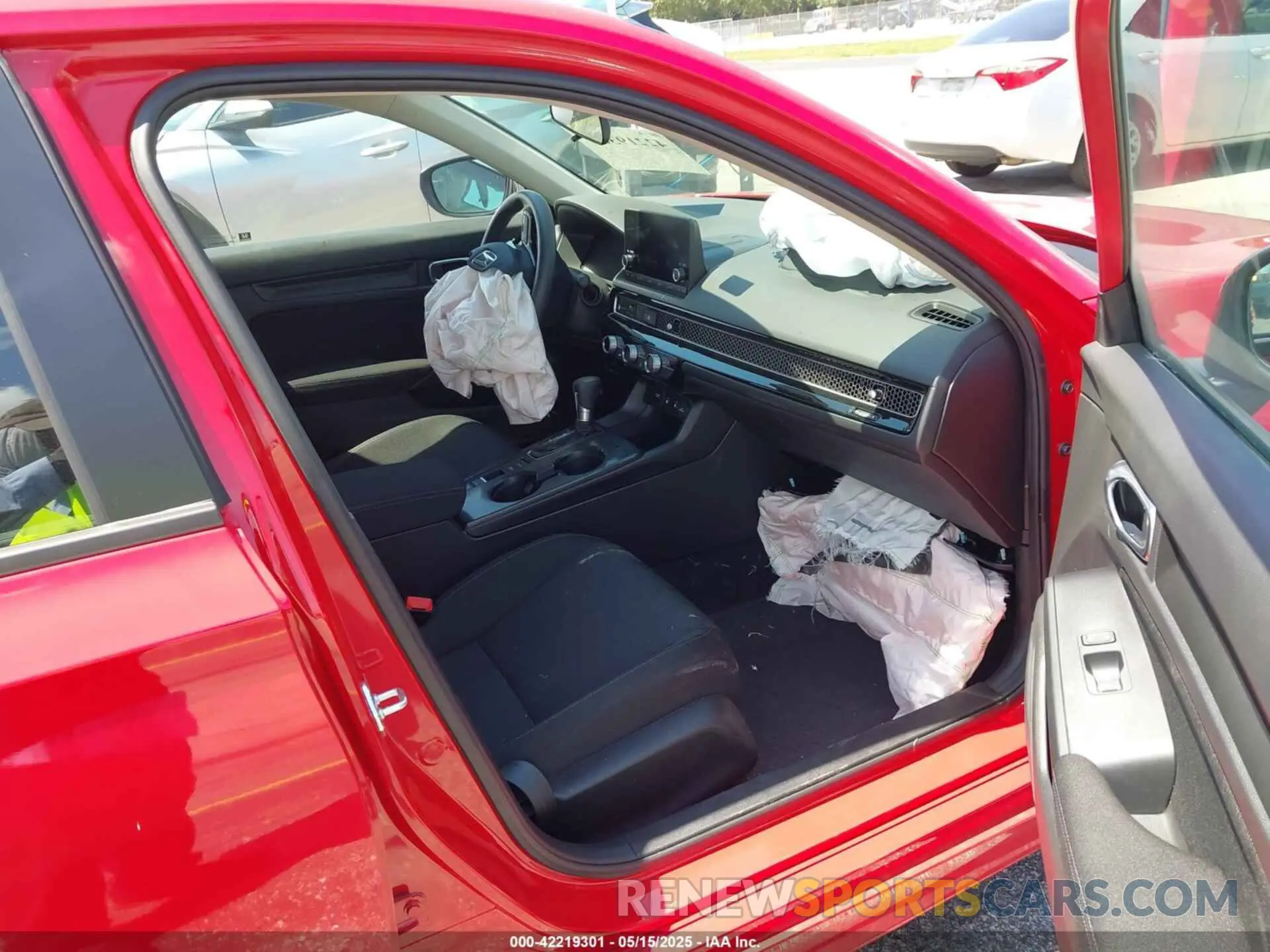 5 fotografías del automóvil dañado 2HGFE2F27SH566723 HONDA CIVIC 2025