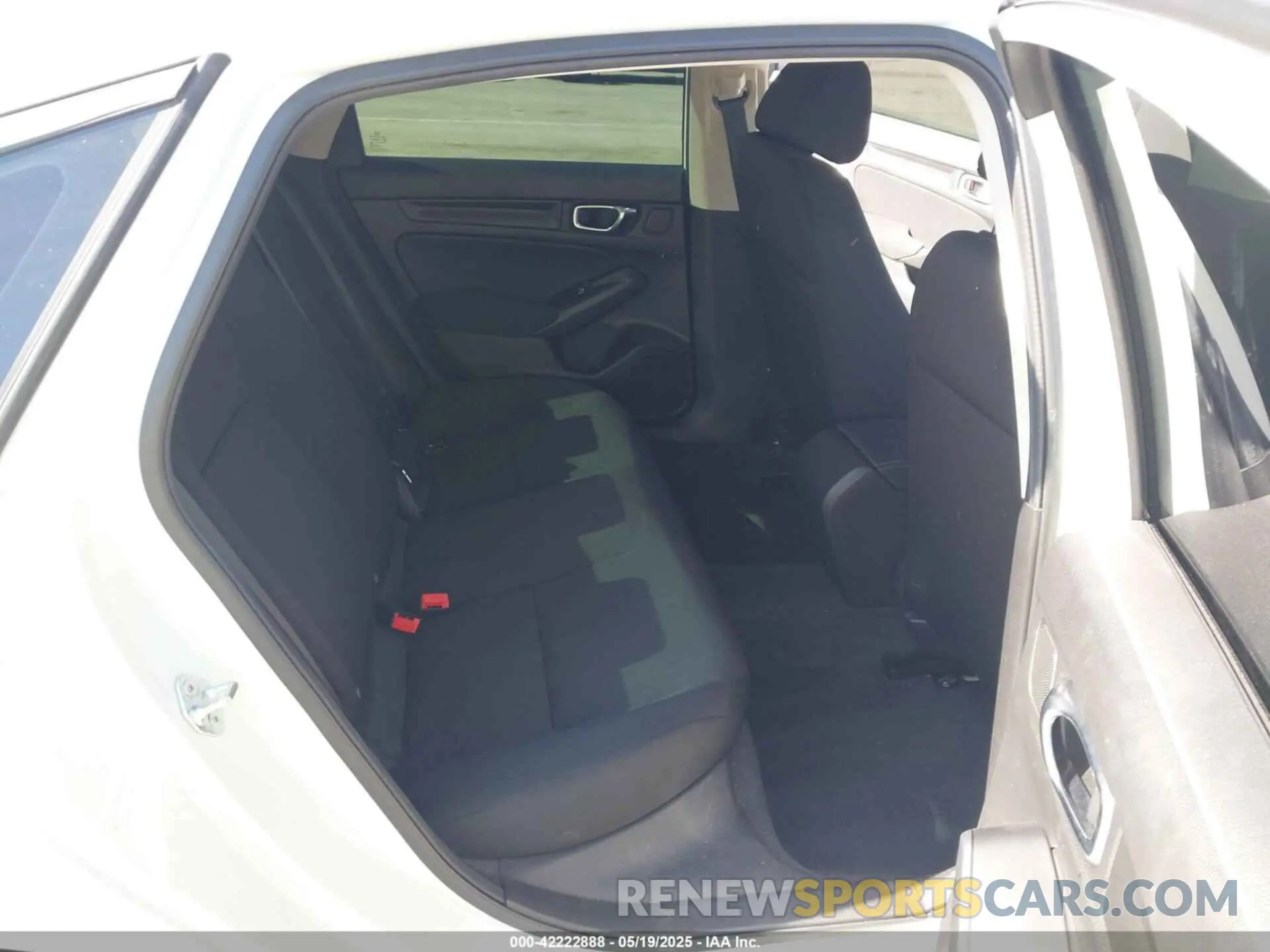 8 fotografías del automóvil dañado 2HGFE2F28SH514615 HONDA CIVIC 2025