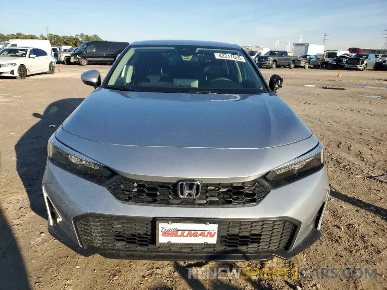 5 fotografías del automóvil dañado 2HGFE2F2XSH520447 HONDA CIVIC 2025