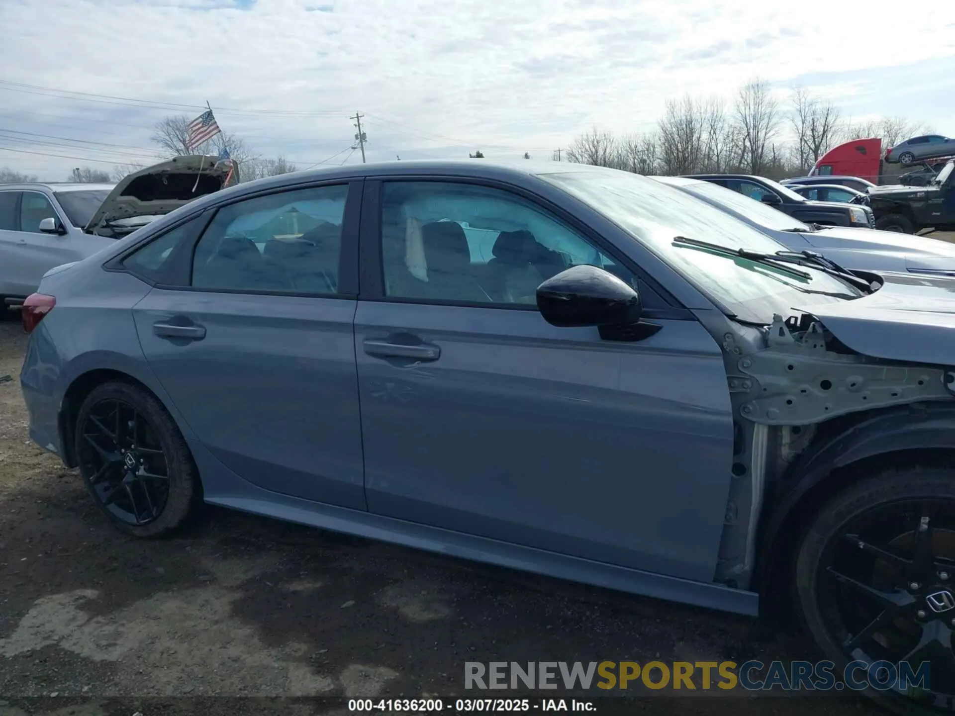 14 fotografías del automóvil dañado 2HGFE2F50SH508902 HONDA CIVIC 2025