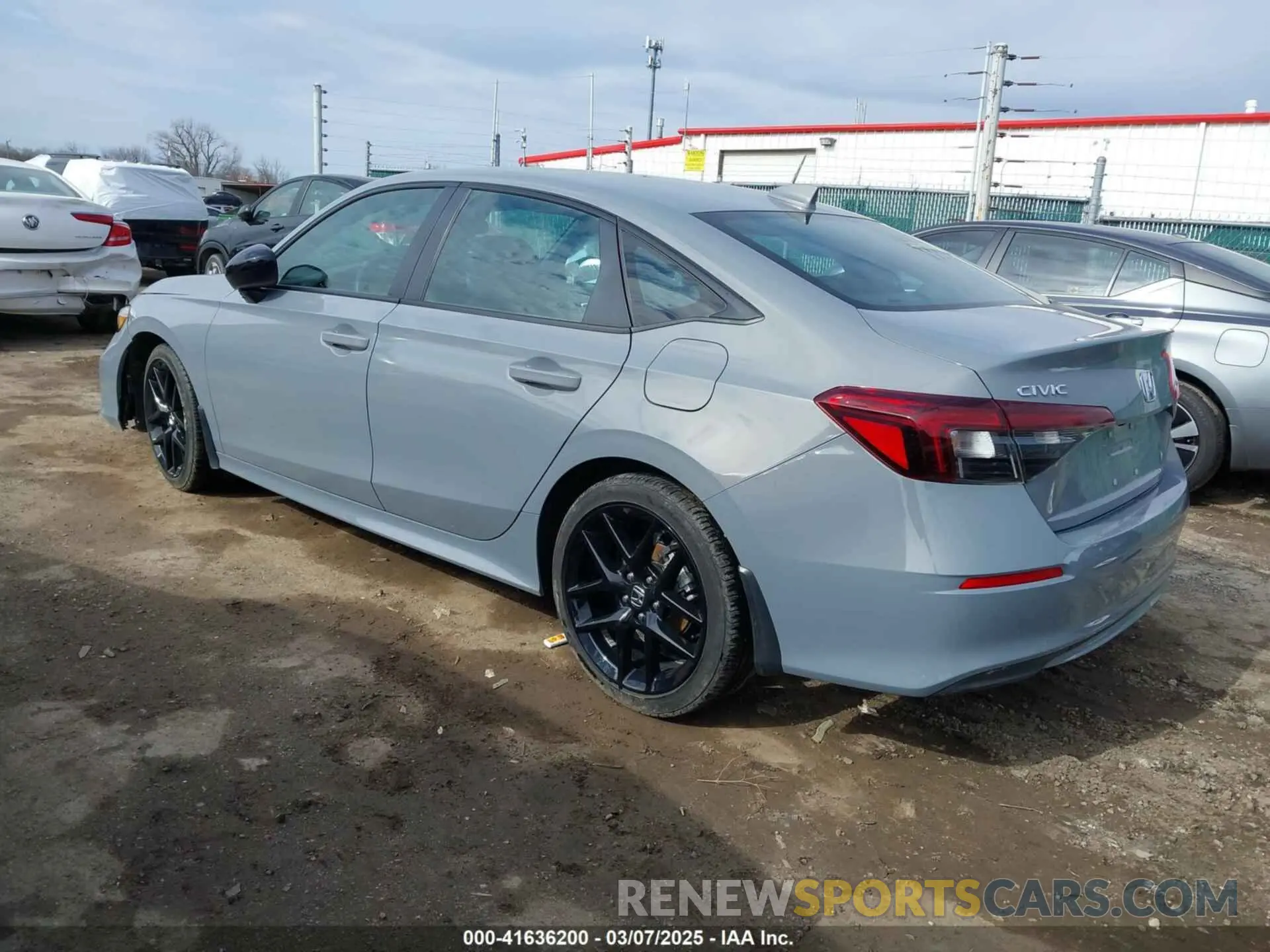 3 fotografías del automóvil dañado 2HGFE2F50SH508902 HONDA CIVIC 2025