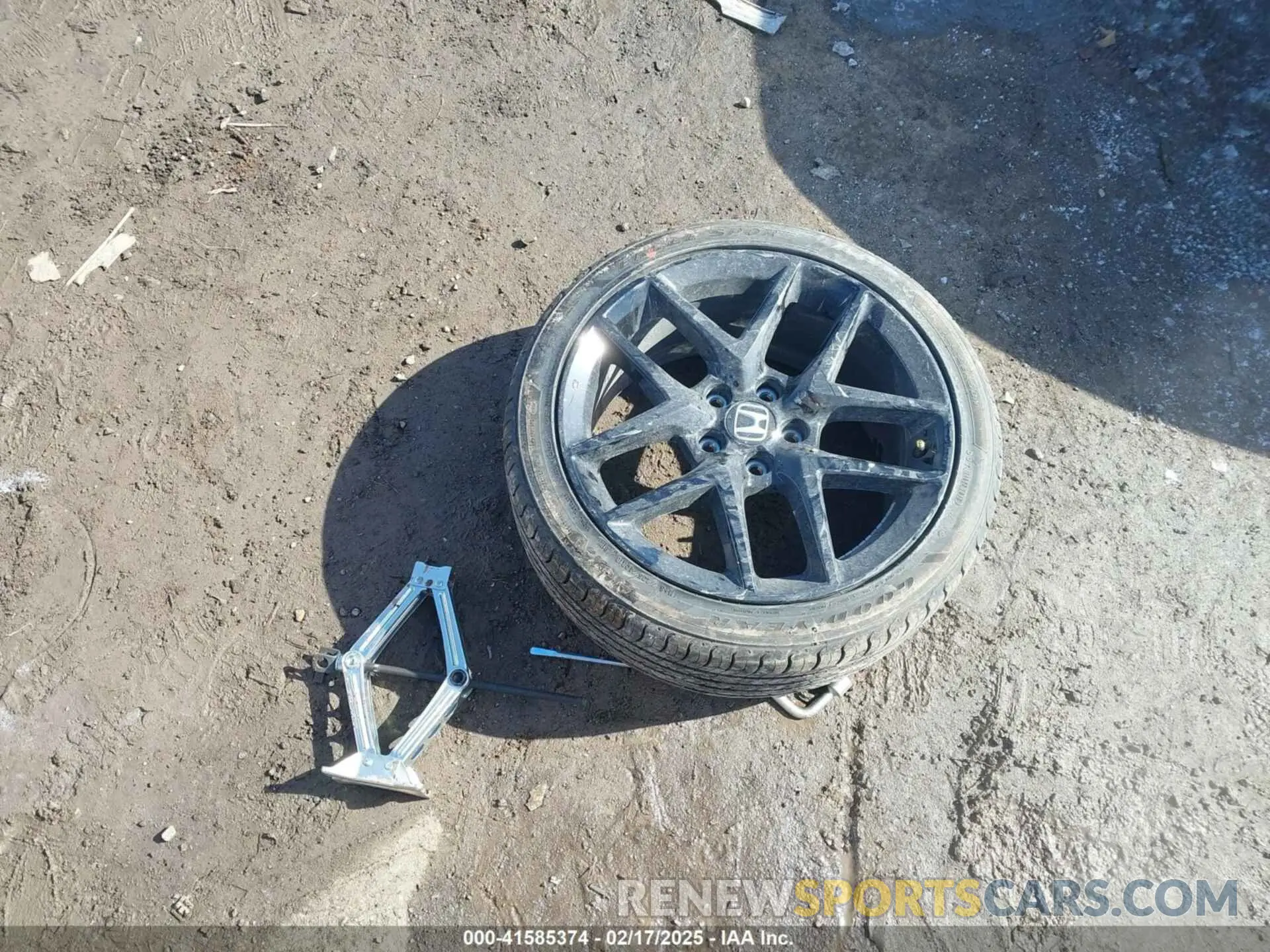 12 fotografías del automóvil dañado 2HGFE2F50SH514604 HONDA CIVIC 2025