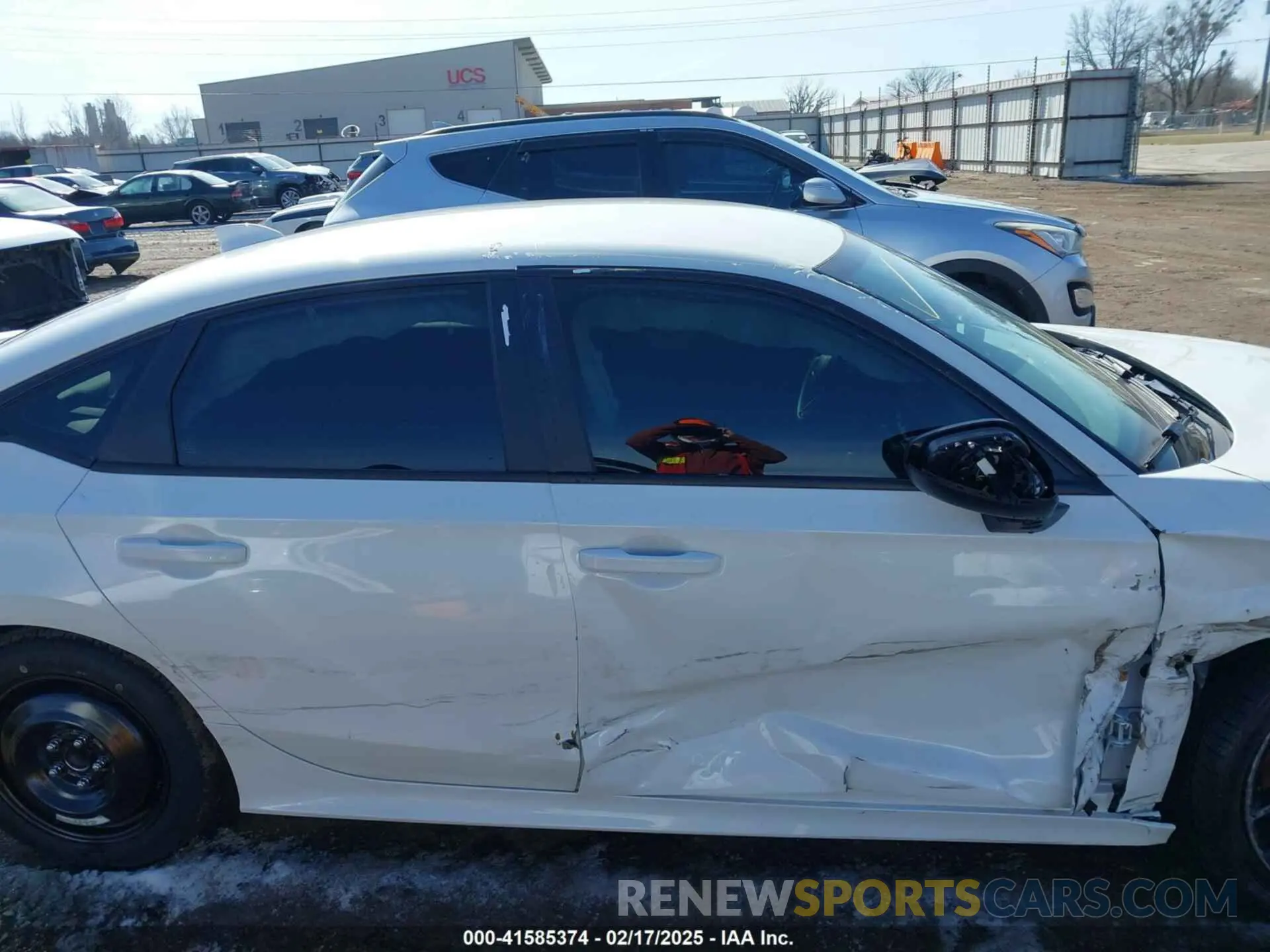 14 fotografías del automóvil dañado 2HGFE2F50SH514604 HONDA CIVIC 2025