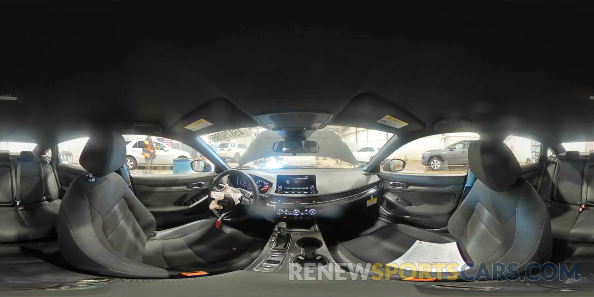 14 fotografías del automóvil dañado 2HGFE2F50SH529149 HONDA CIVIC 2025