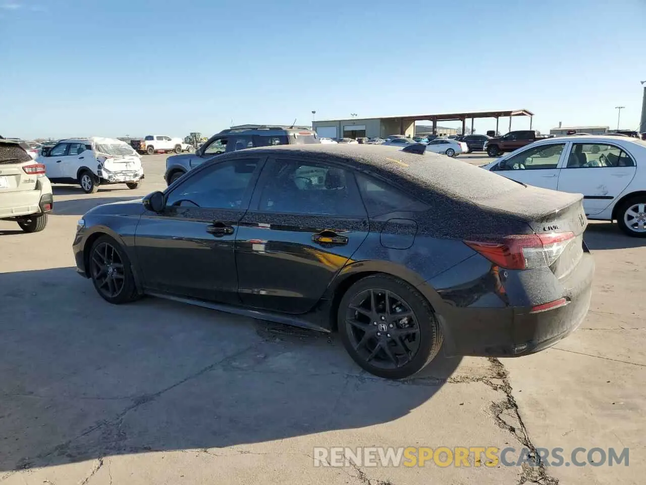 2 fotografías del automóvil dañado 2HGFE2F50SH537154 HONDA CIVIC 2025