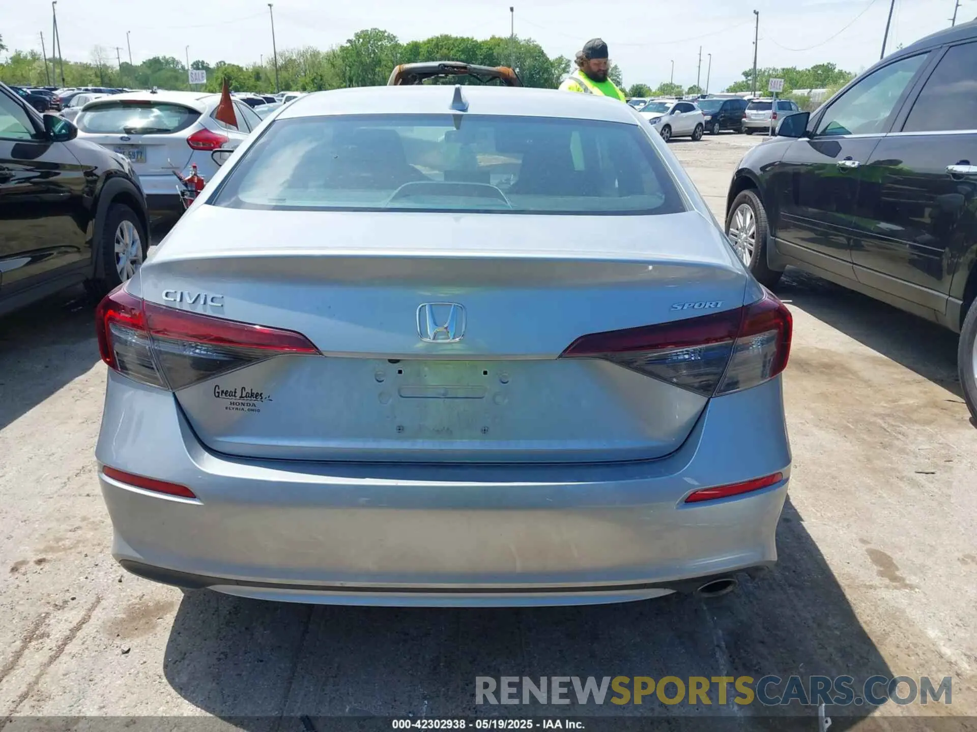 17 fotografías del automóvil dañado 2HGFE2F50SH542824 HONDA CIVIC 2025