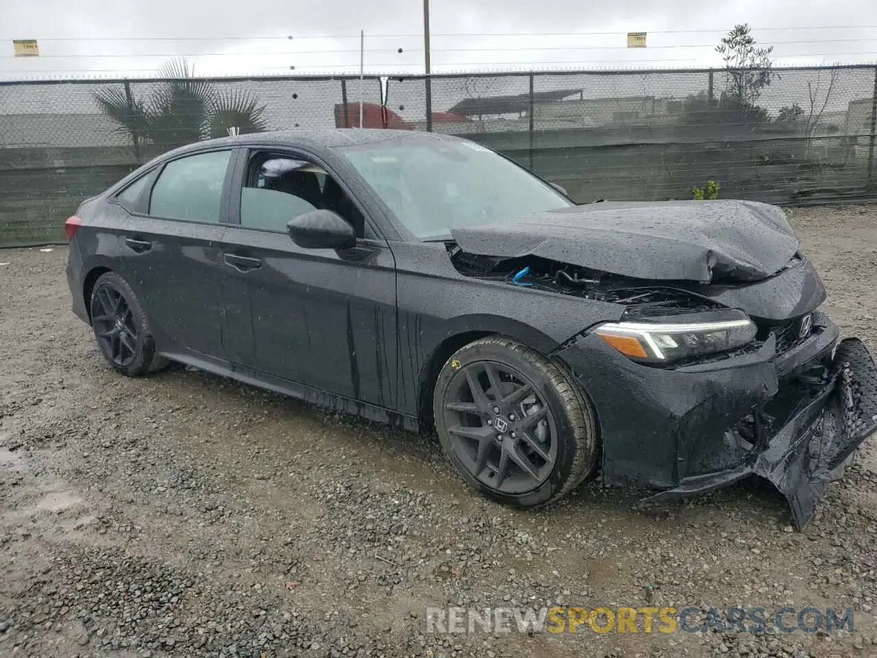 4 fotografías del automóvil dañado 2HGFE2F50SH554682 HONDA CIVIC 2025