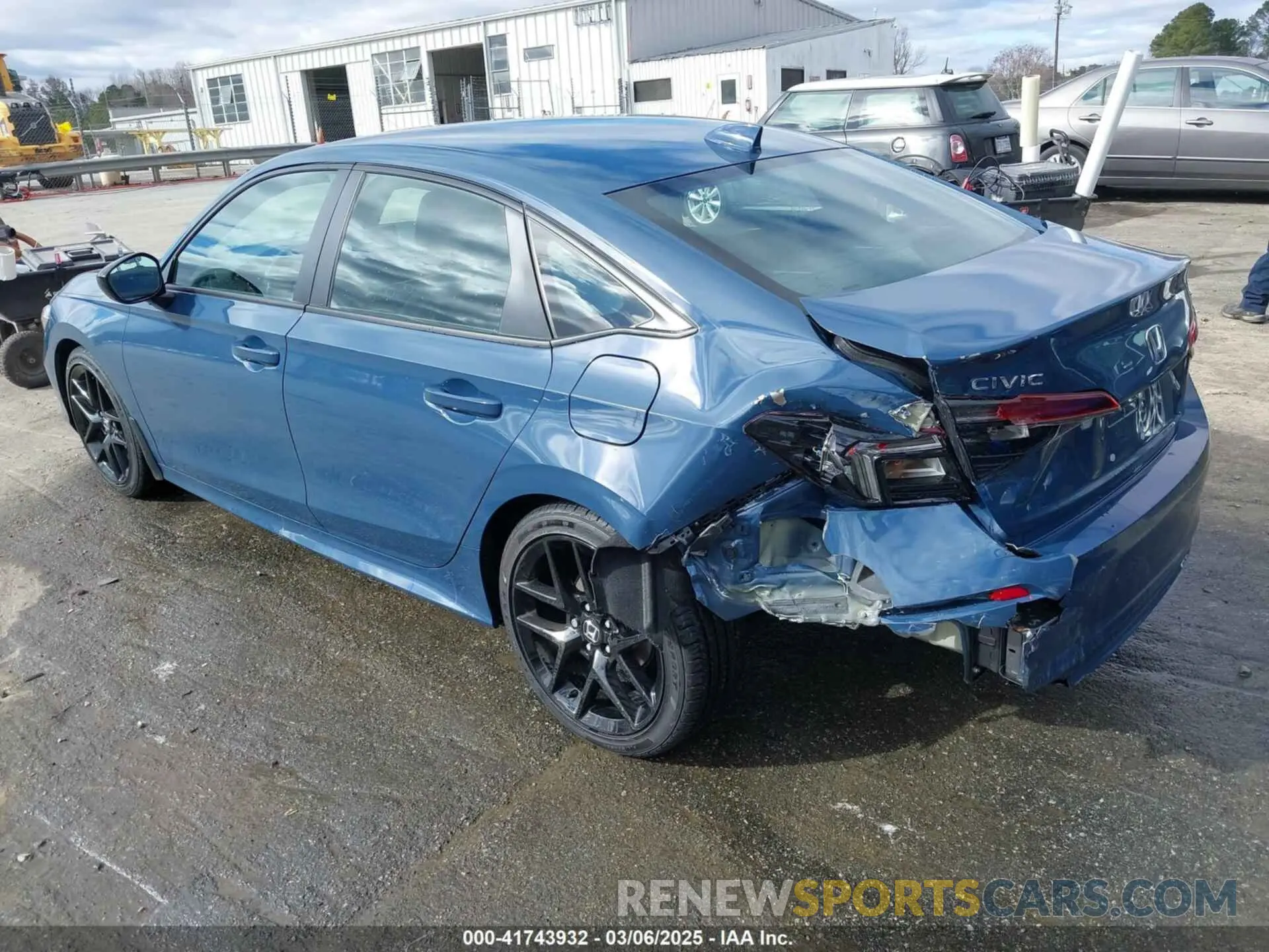 3 fotografías del automóvil dañado 2HGFE2F51SH526891 HONDA CIVIC 2025