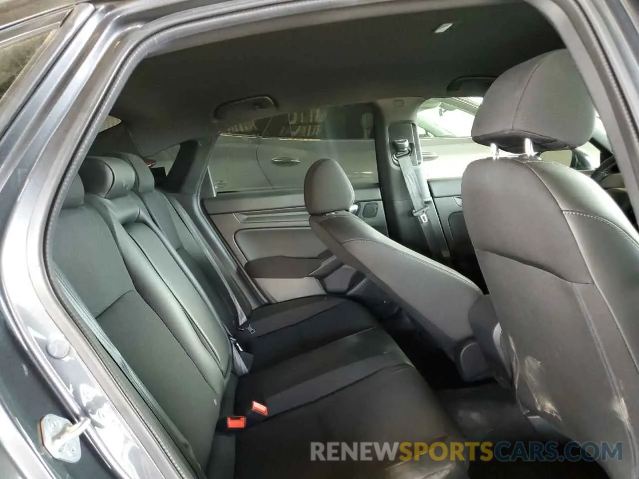 10 fotografías del automóvil dañado 2HGFE2F52SH526754 HONDA CIVIC 2025