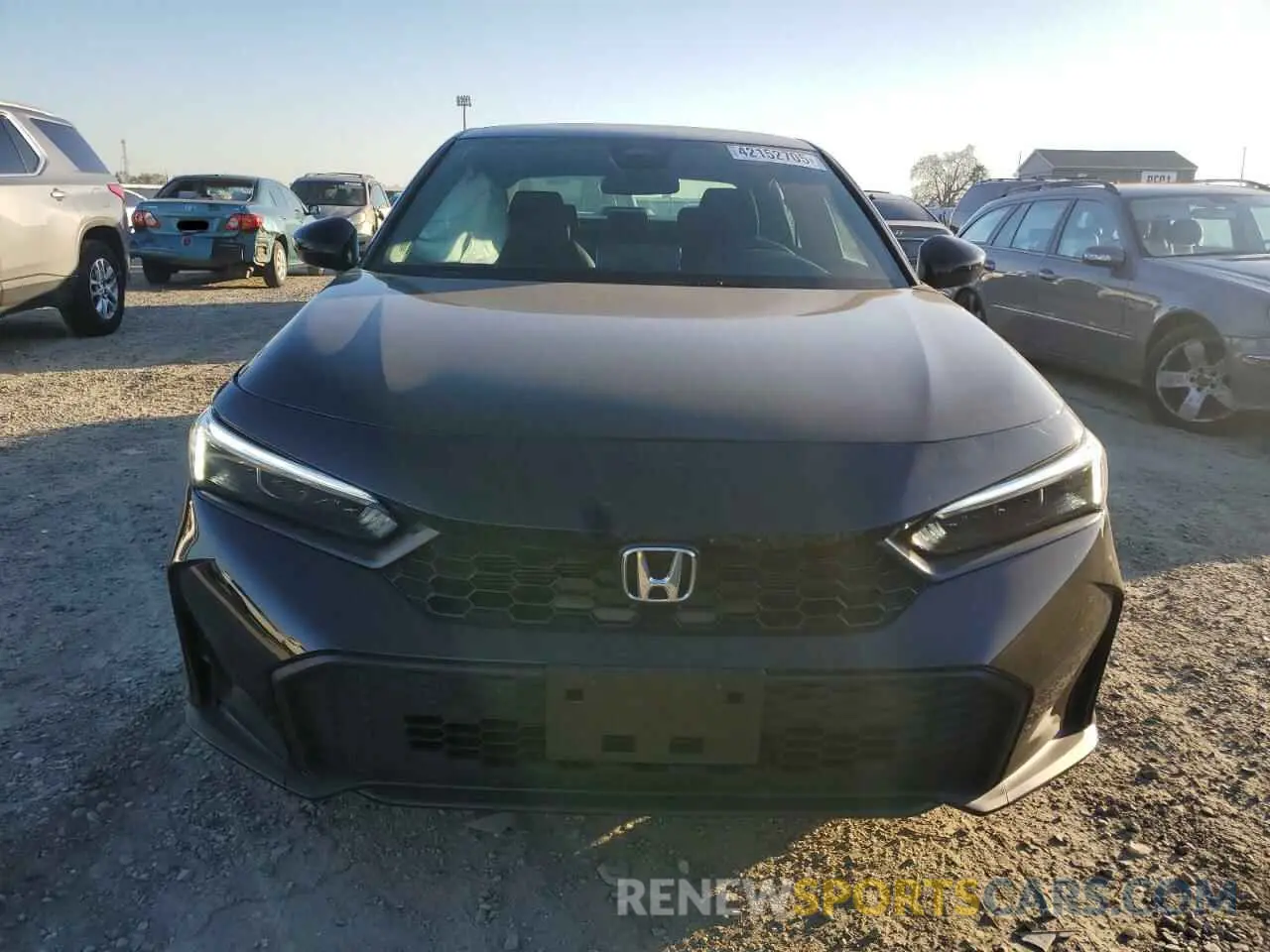 5 fotografías del automóvil dañado 2HGFE2F52SH546437 HONDA CIVIC 2025