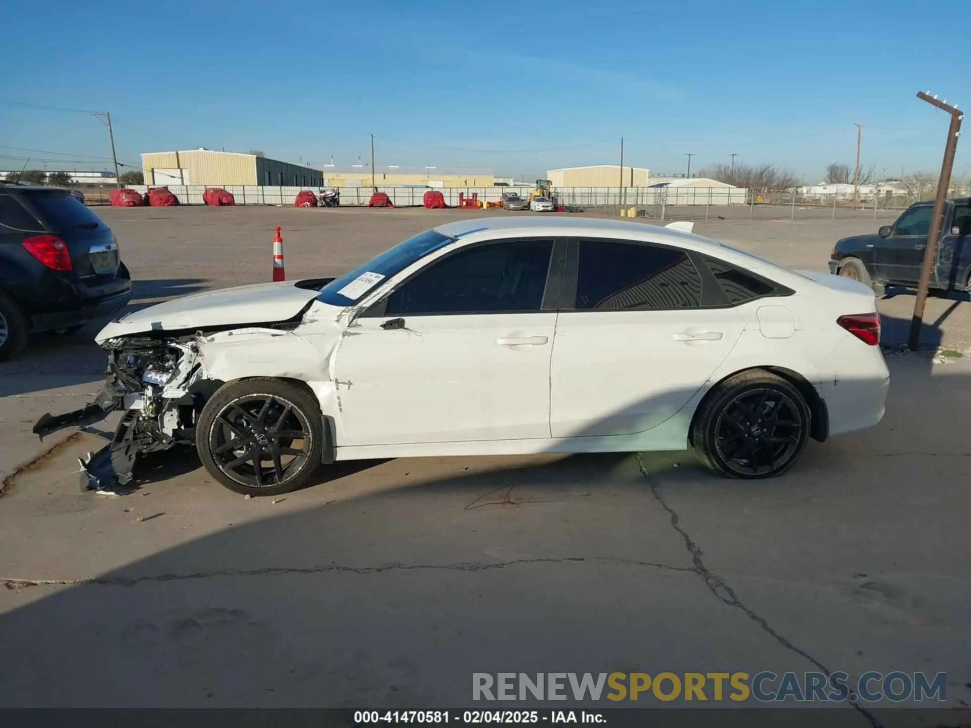 14 fotografías del automóvil dañado 2HGFE2F52SH558846 HONDA CIVIC 2025