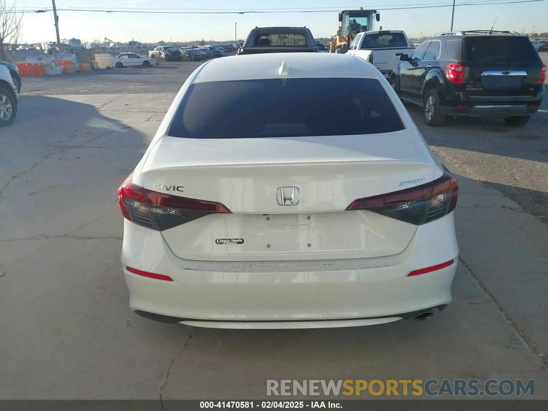 16 fotografías del automóvil dañado 2HGFE2F52SH558846 HONDA CIVIC 2025