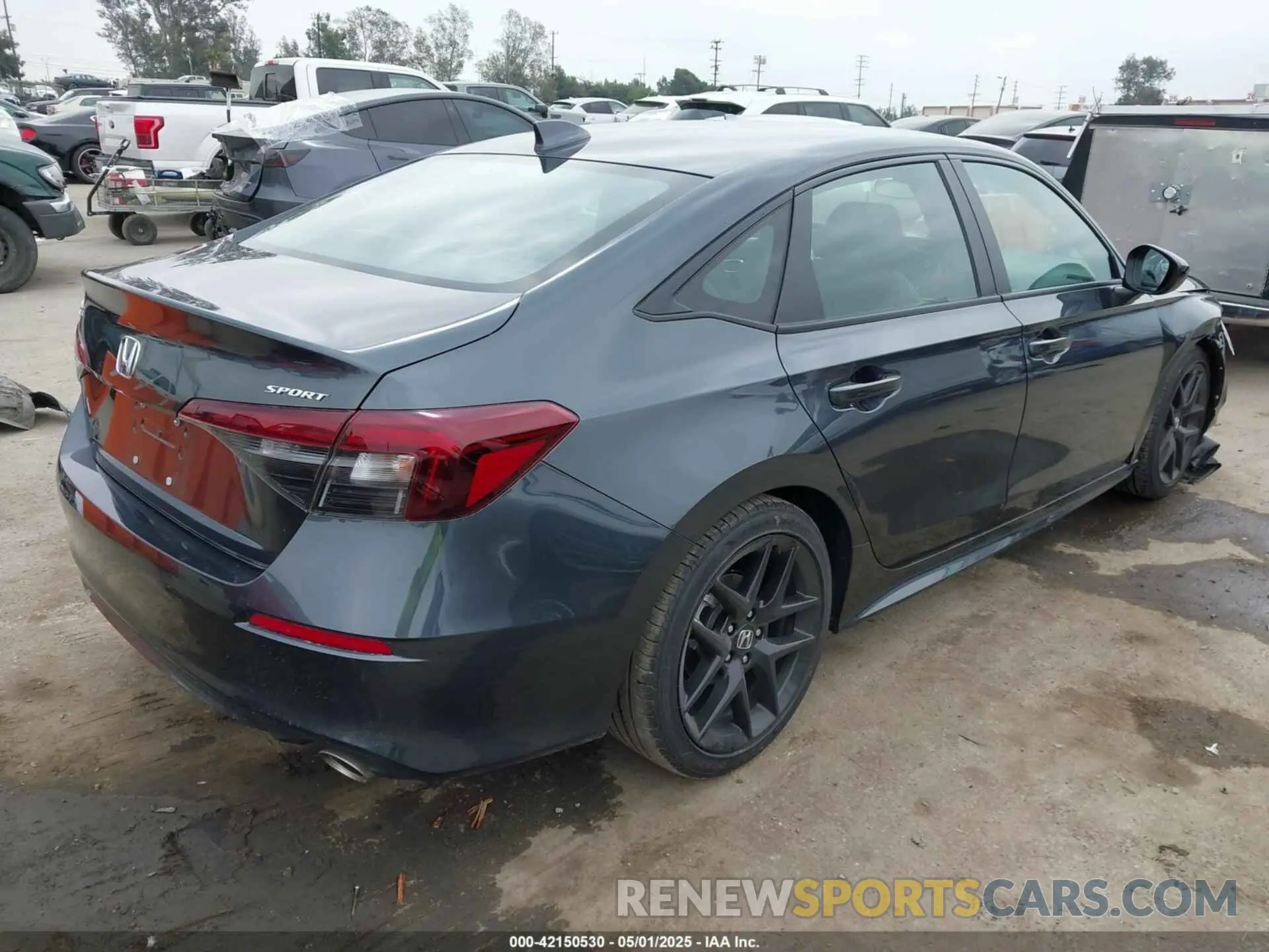 4 fotografías del automóvil dañado 2HGFE2F52SH567501 HONDA CIVIC 2025