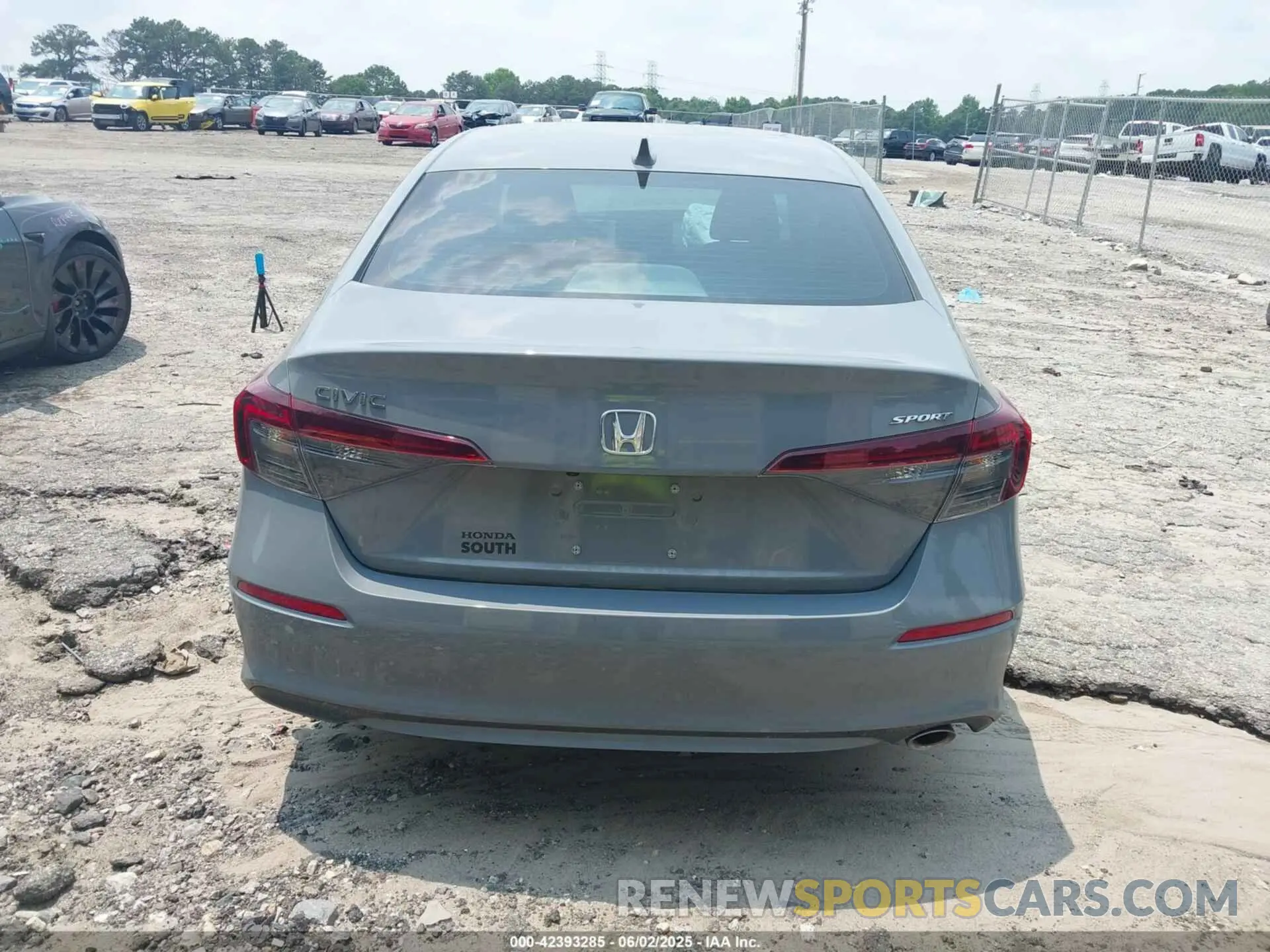 16 fotografías del automóvil dañado 2HGFE2F53SH508831 HONDA CIVIC 2025