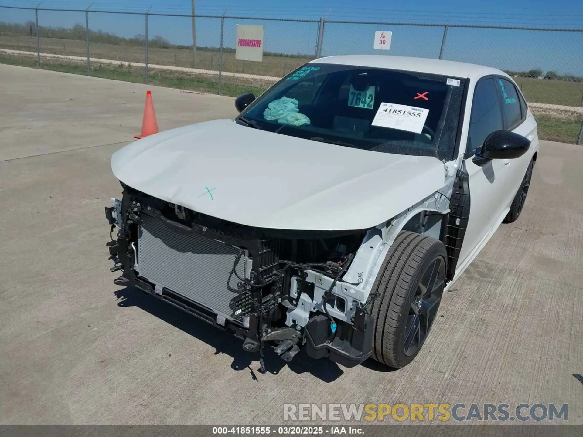 6 fotografías del automóvil dañado 2HGFE2F53SH545605 HONDA CIVIC 2025