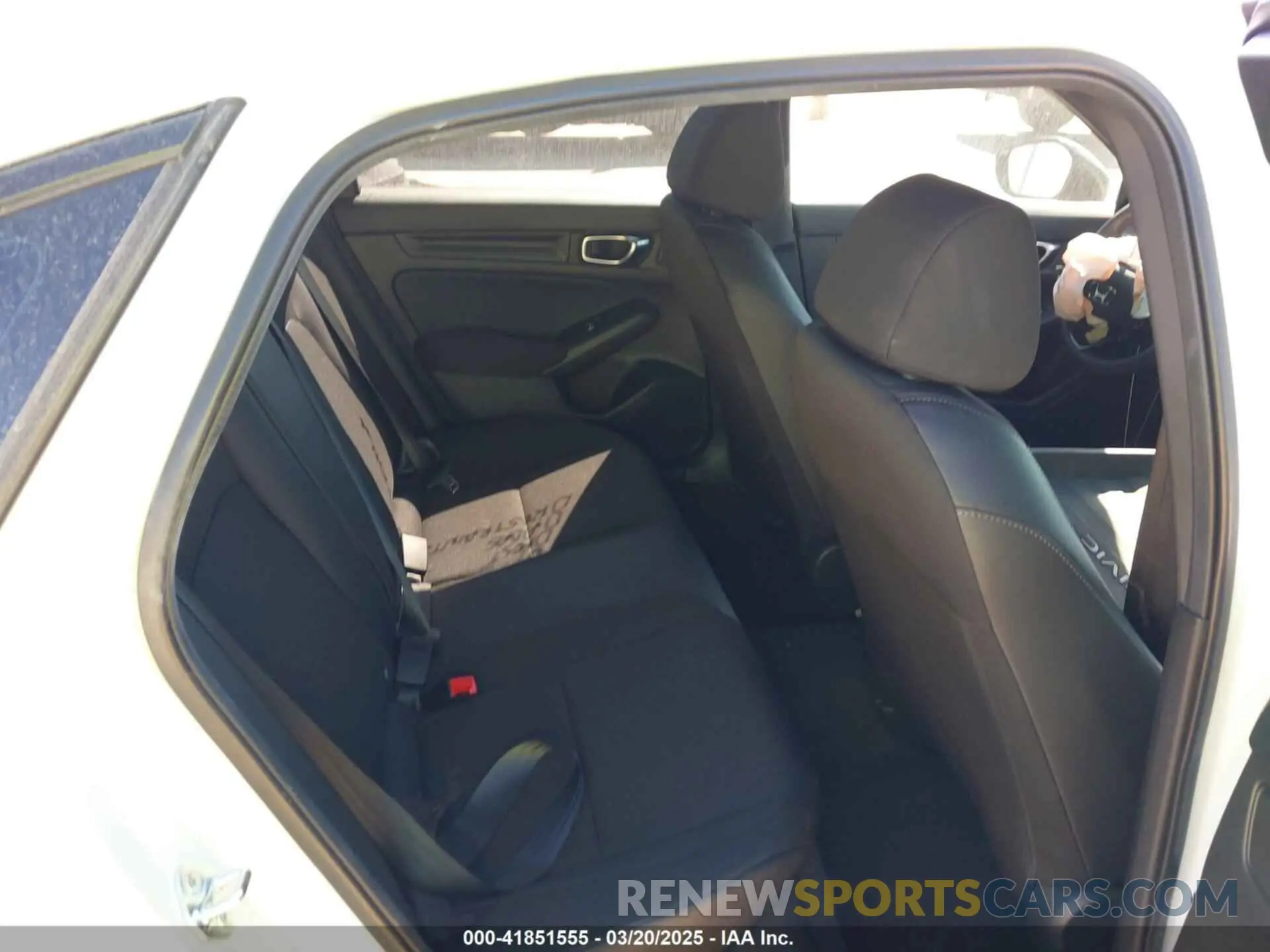 8 fotografías del automóvil dañado 2HGFE2F53SH545605 HONDA CIVIC 2025