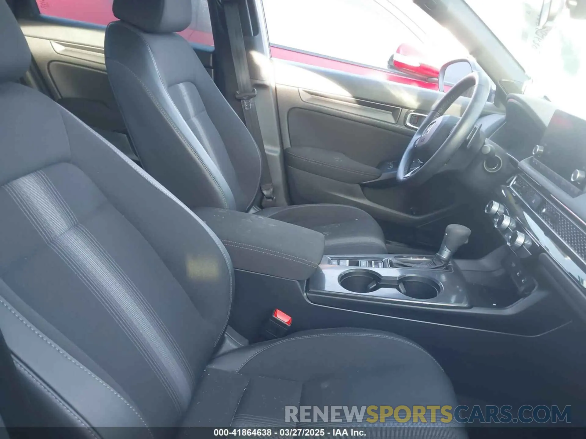 5 fotografías del automóvil dañado 2HGFE2F54SH515853 HONDA CIVIC 2025