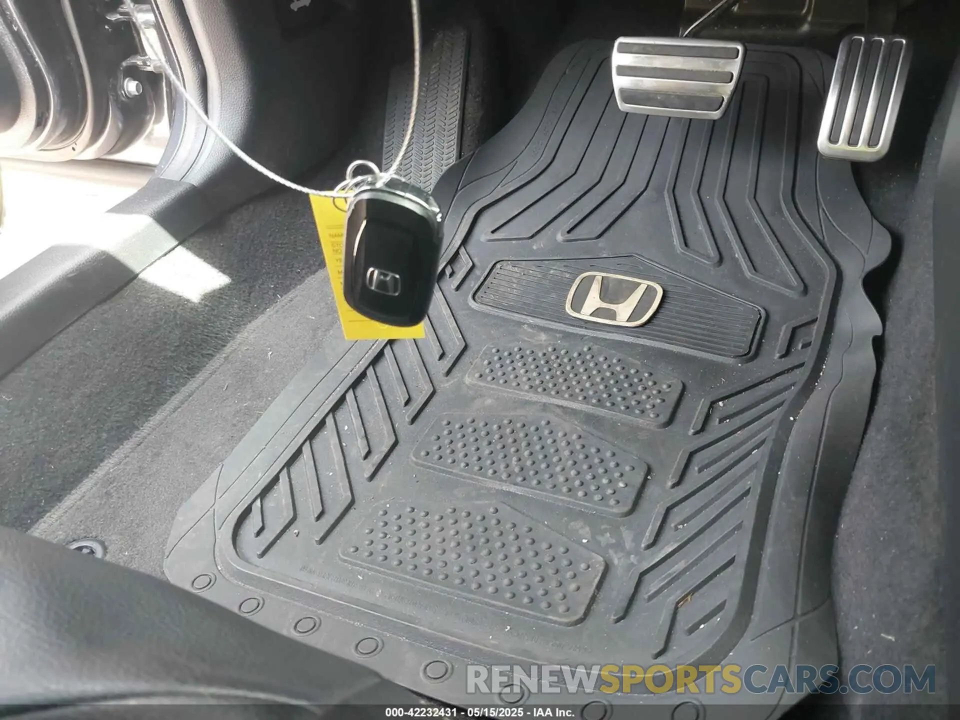 11 fotografías del automóvil dañado 2HGFE2F54SH518493 HONDA CIVIC 2025