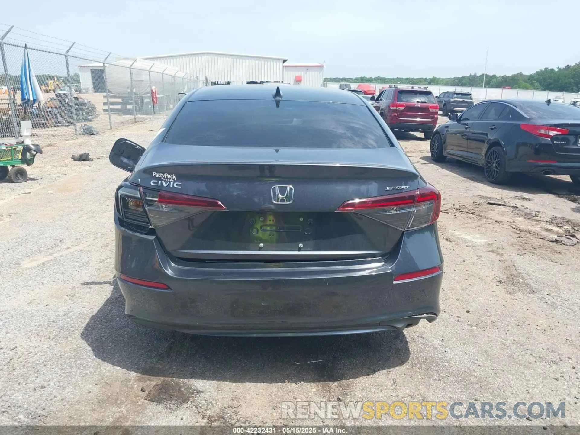 16 fotografías del automóvil dañado 2HGFE2F54SH518493 HONDA CIVIC 2025