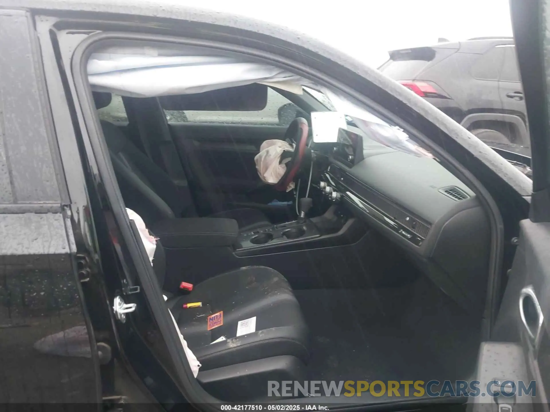 5 fotografías del automóvil dañado 2HGFE2F54SH538937 HONDA CIVIC 2025