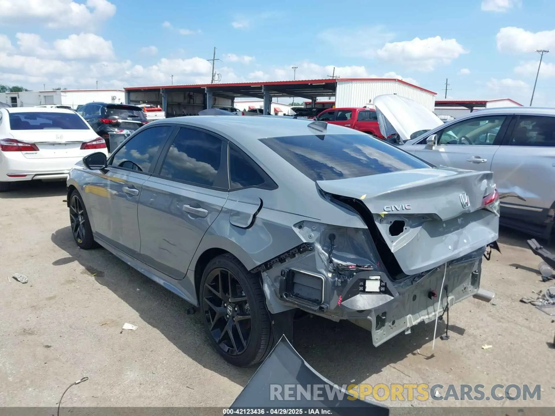 3 fotografías del automóvil dañado 2HGFE2F54SH564003 HONDA CIVIC 2025