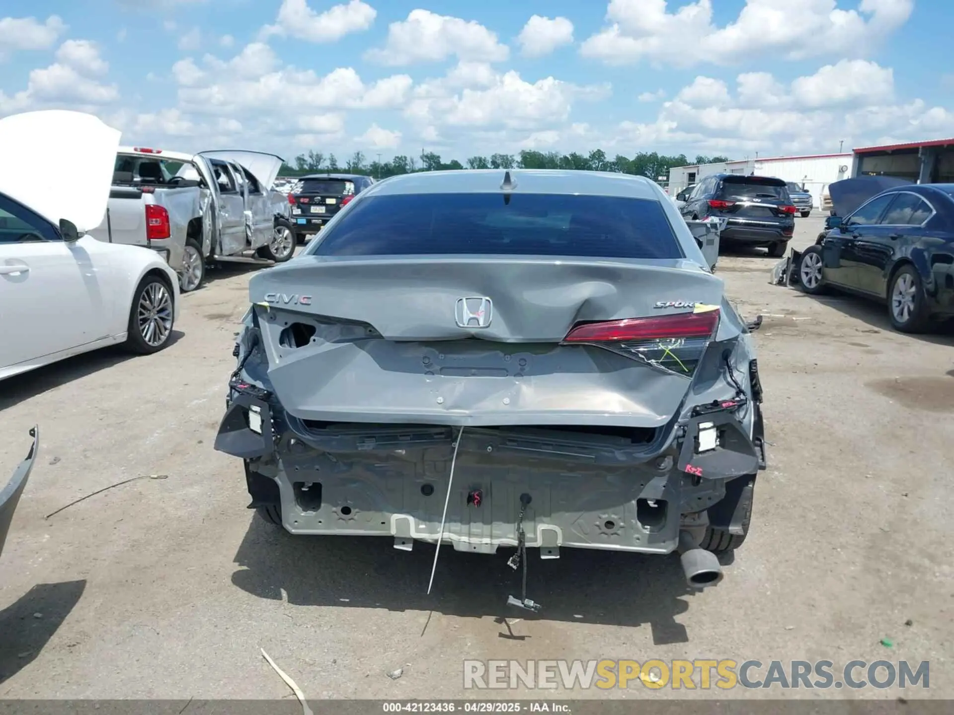6 fotografías del automóvil dañado 2HGFE2F54SH564003 HONDA CIVIC 2025