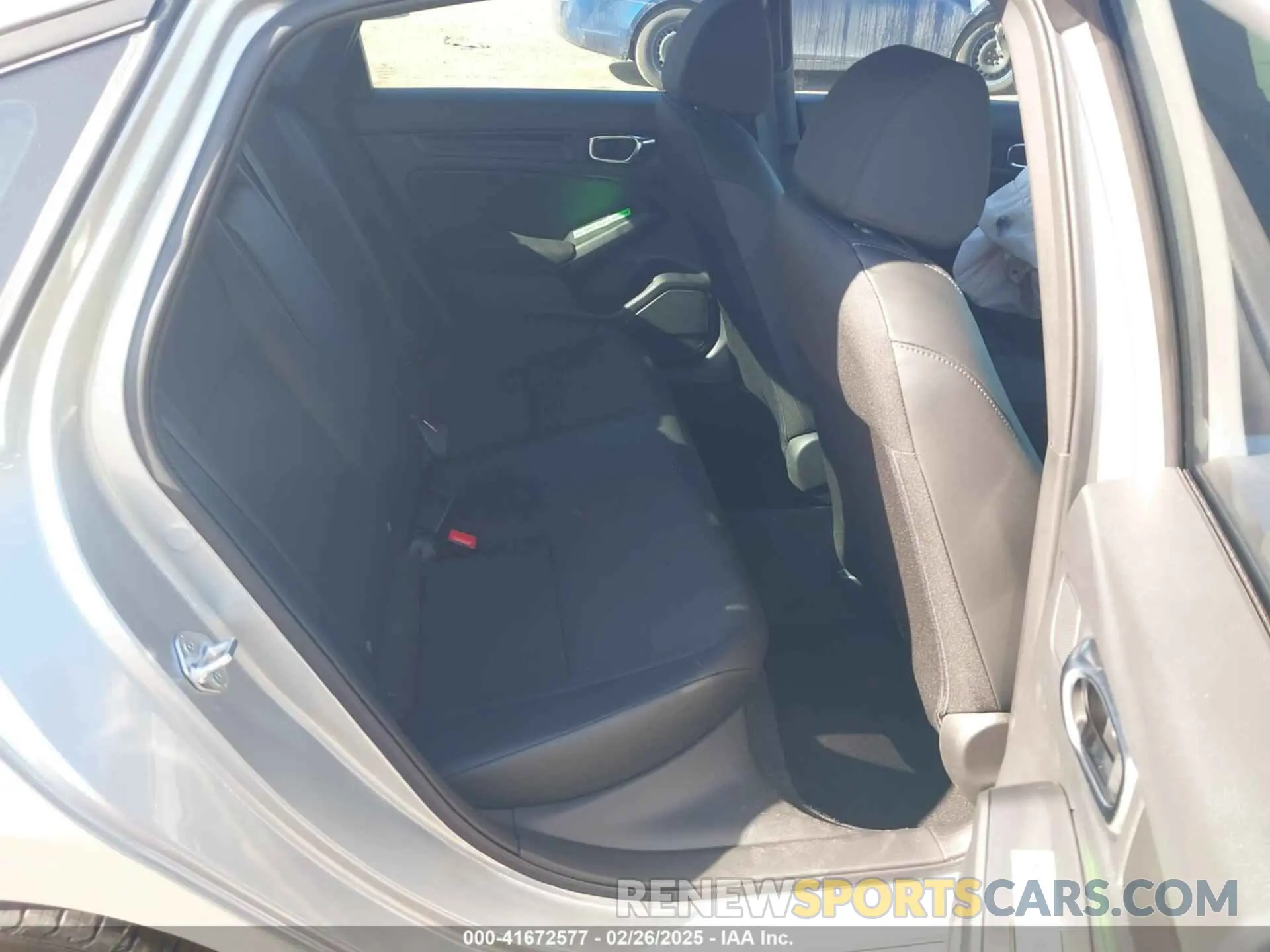 8 fotografías del automóvil dañado 2HGFE2F54SH566821 HONDA CIVIC 2025