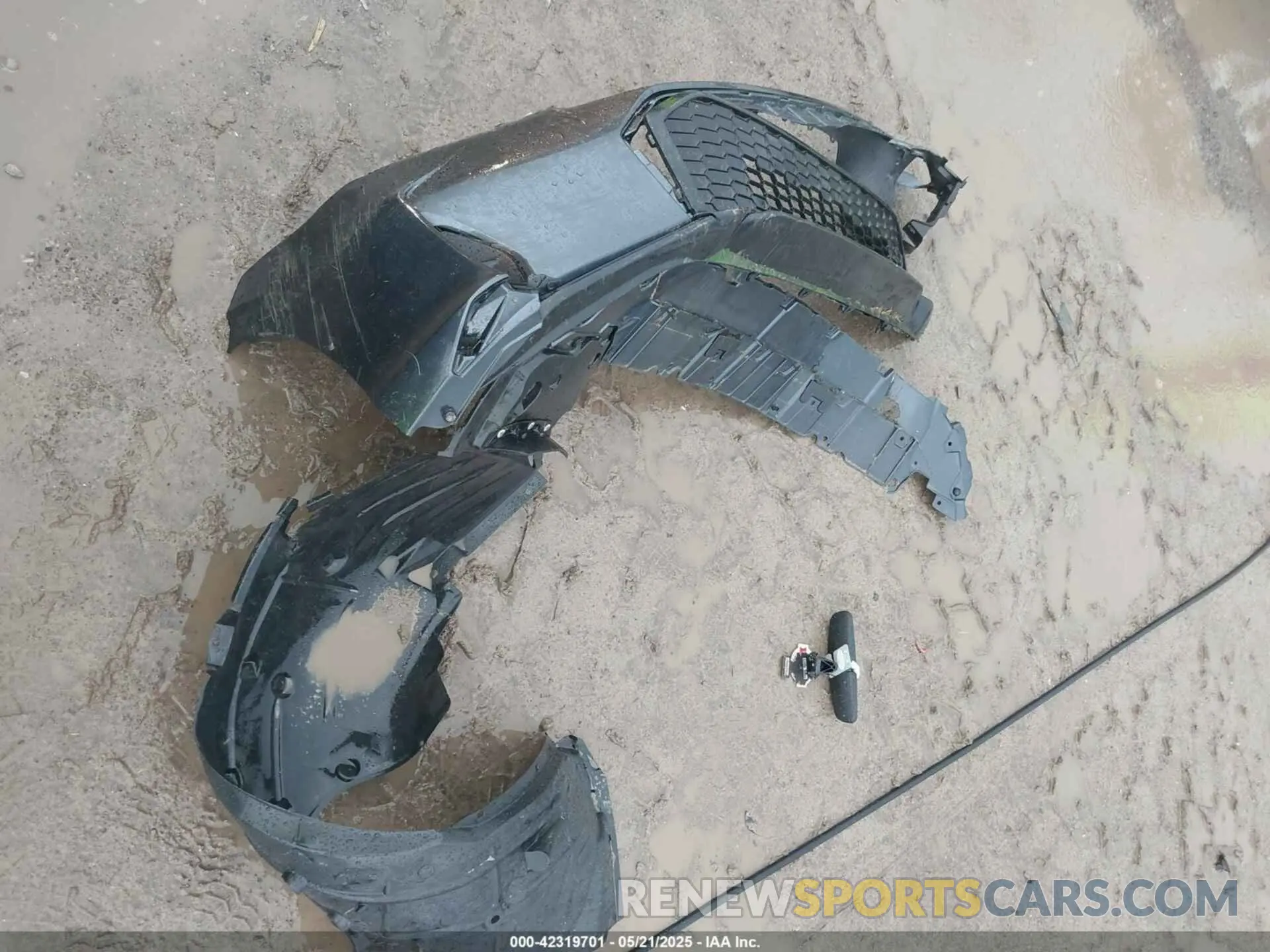 12 fotografías del automóvil dañado 2HGFE2F54SH574868 HONDA CIVIC 2025