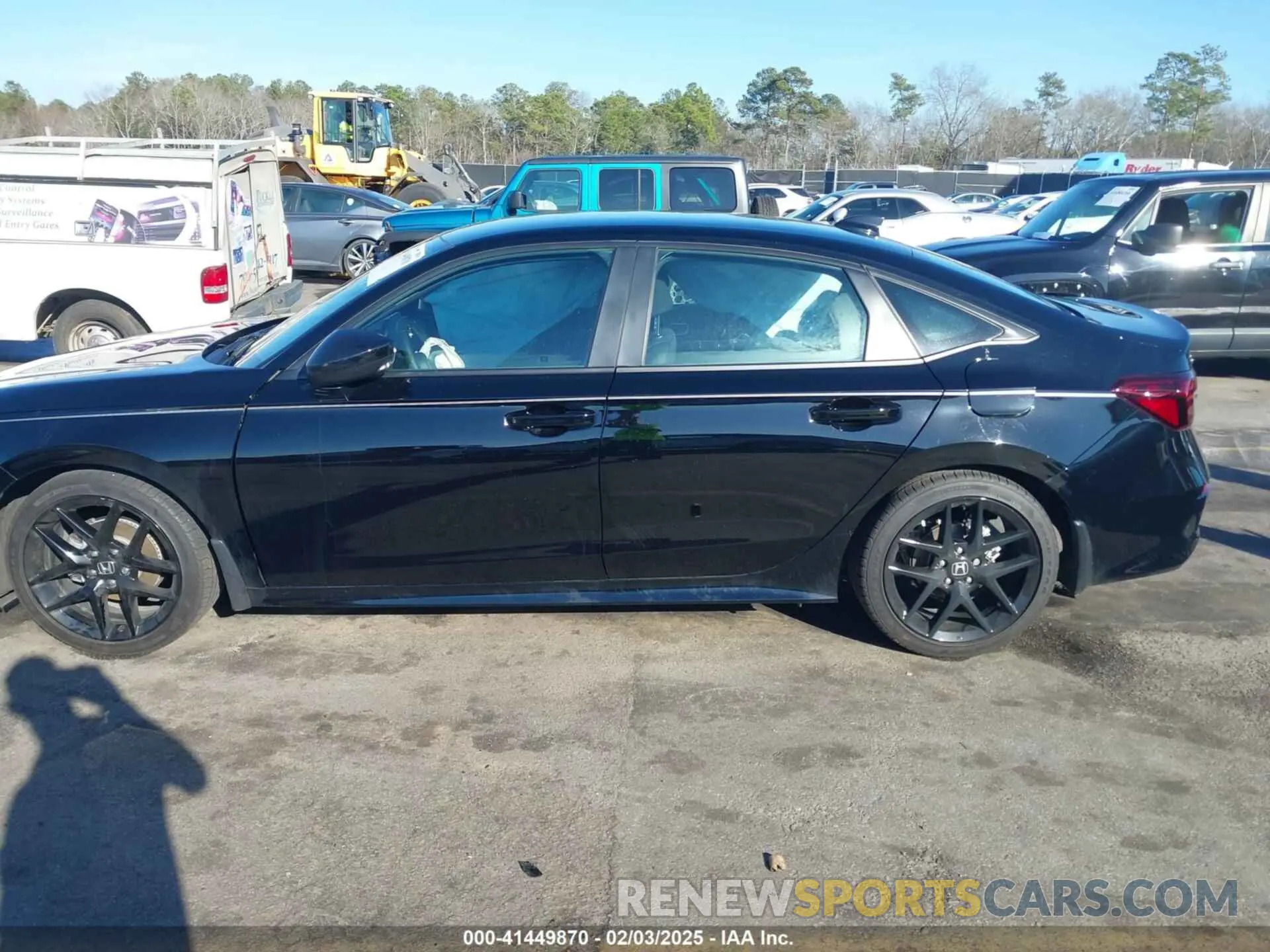 14 fotografías del automóvil dañado 2HGFE2F55SH500486 HONDA CIVIC 2025