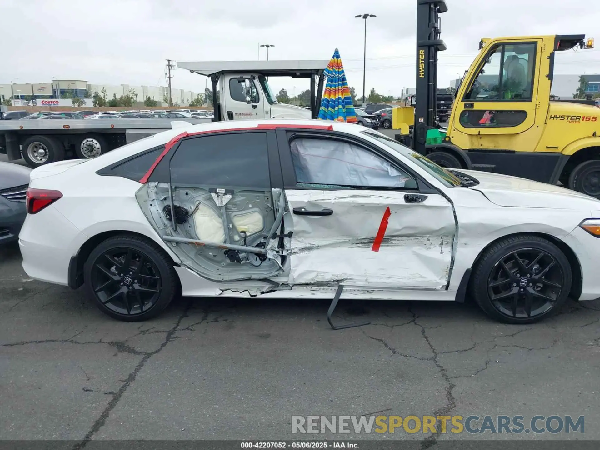 13 fotografías del automóvil dañado 2HGFE2F55SH502190 HONDA CIVIC 2025