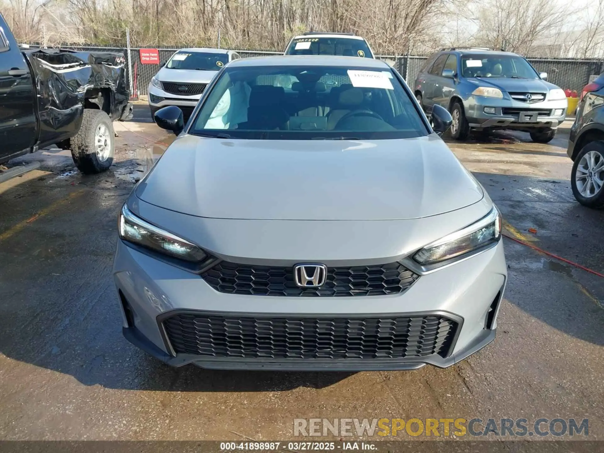 12 fotografías del automóvil dañado 2HGFE2F55SH529311 HONDA CIVIC 2025