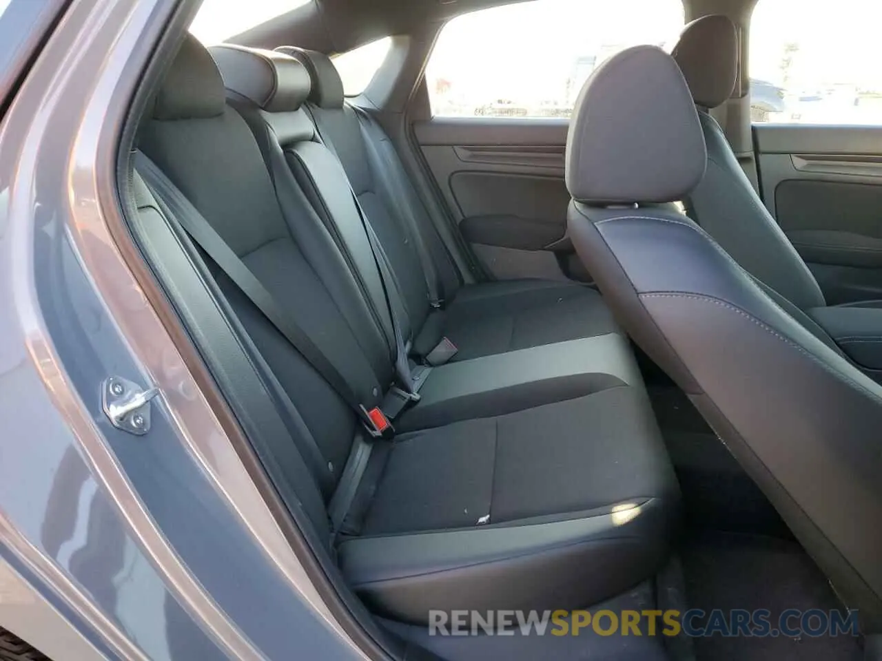 10 fotografías del automóvil dañado 2HGFE2F55SH532791 HONDA CIVIC 2025
