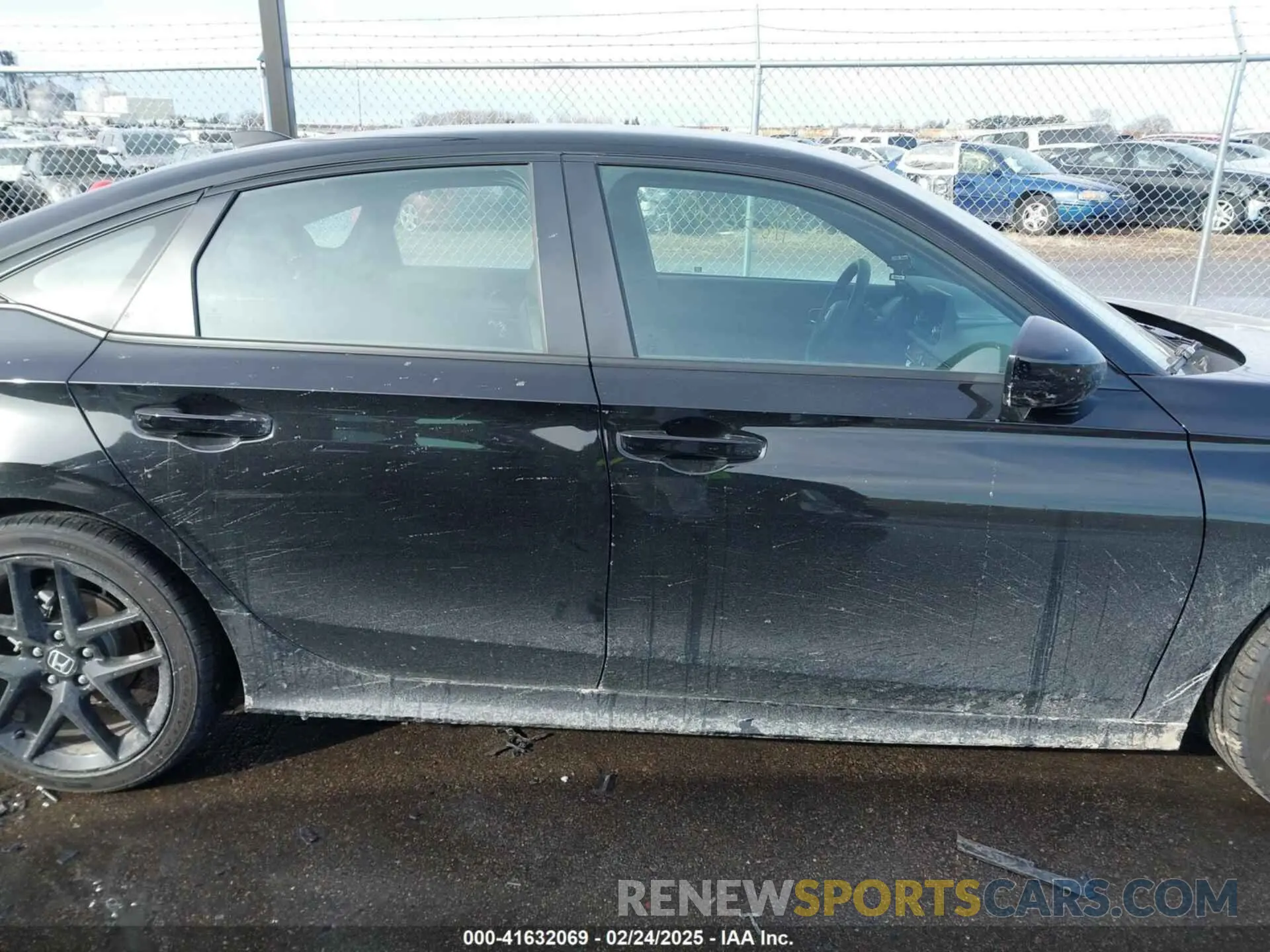 13 fotografías del automóvil dañado 2HGFE2F56SH534078 HONDA CIVIC 2025