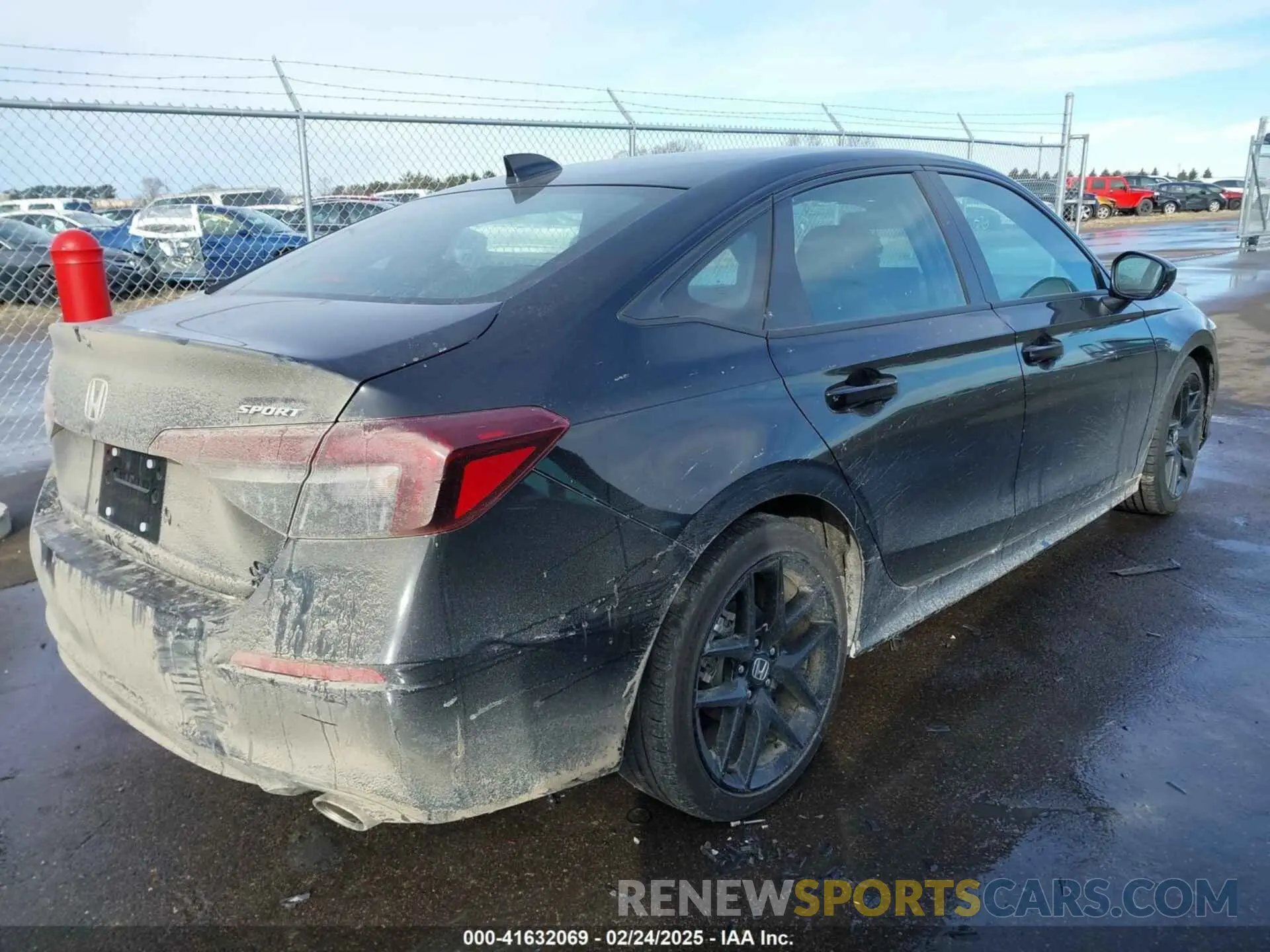 4 fotografías del automóvil dañado 2HGFE2F56SH534078 HONDA CIVIC 2025