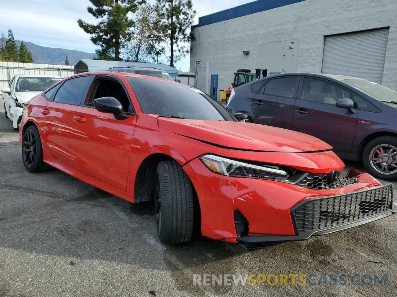 4 fotografías del automóvil dañado 2HGFE2F56SH543735 HONDA CIVIC 2025