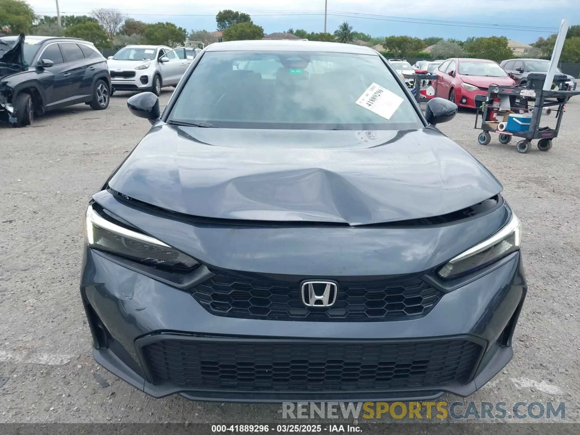 12 fotografías del automóvil dañado 2HGFE2F56SH546313 HONDA CIVIC 2025
