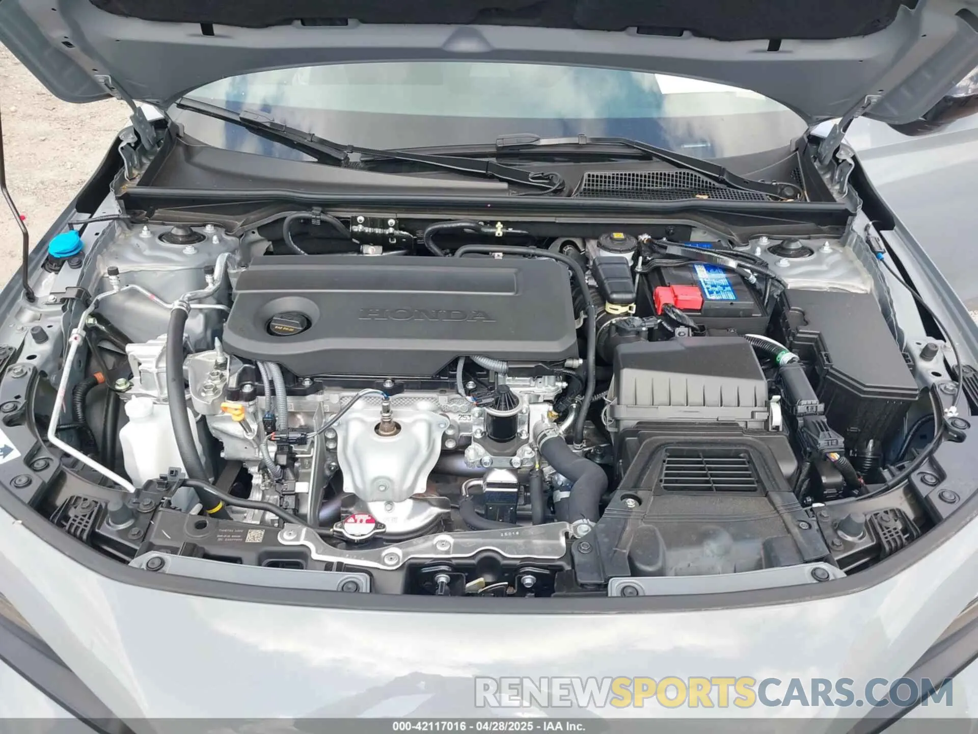 10 fotografías del automóvil dañado 2HGFE2F56SH569610 HONDA CIVIC 2025