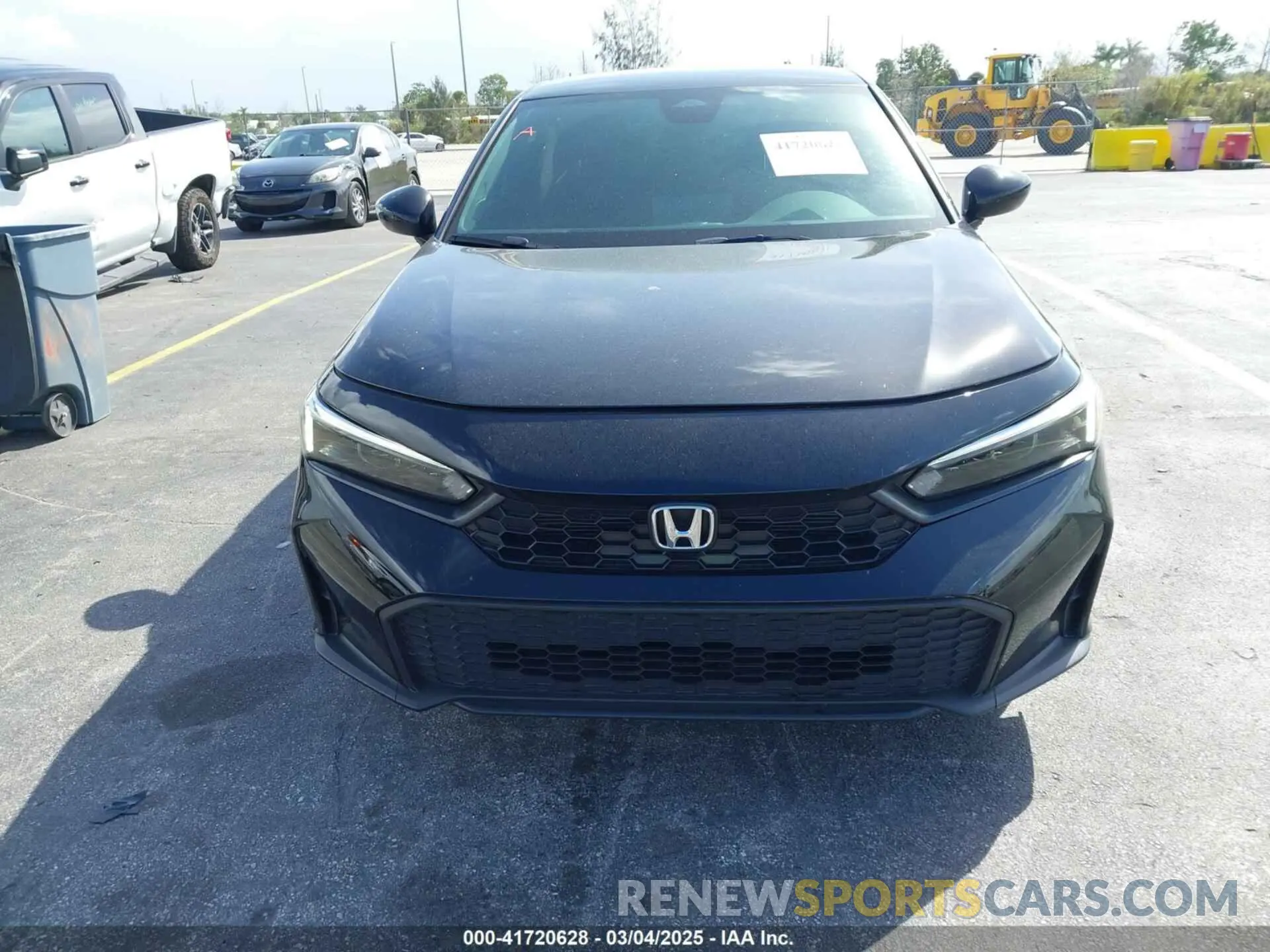 12 fotografías del automóvil dañado 2HGFE2F56SH569638 HONDA CIVIC 2025