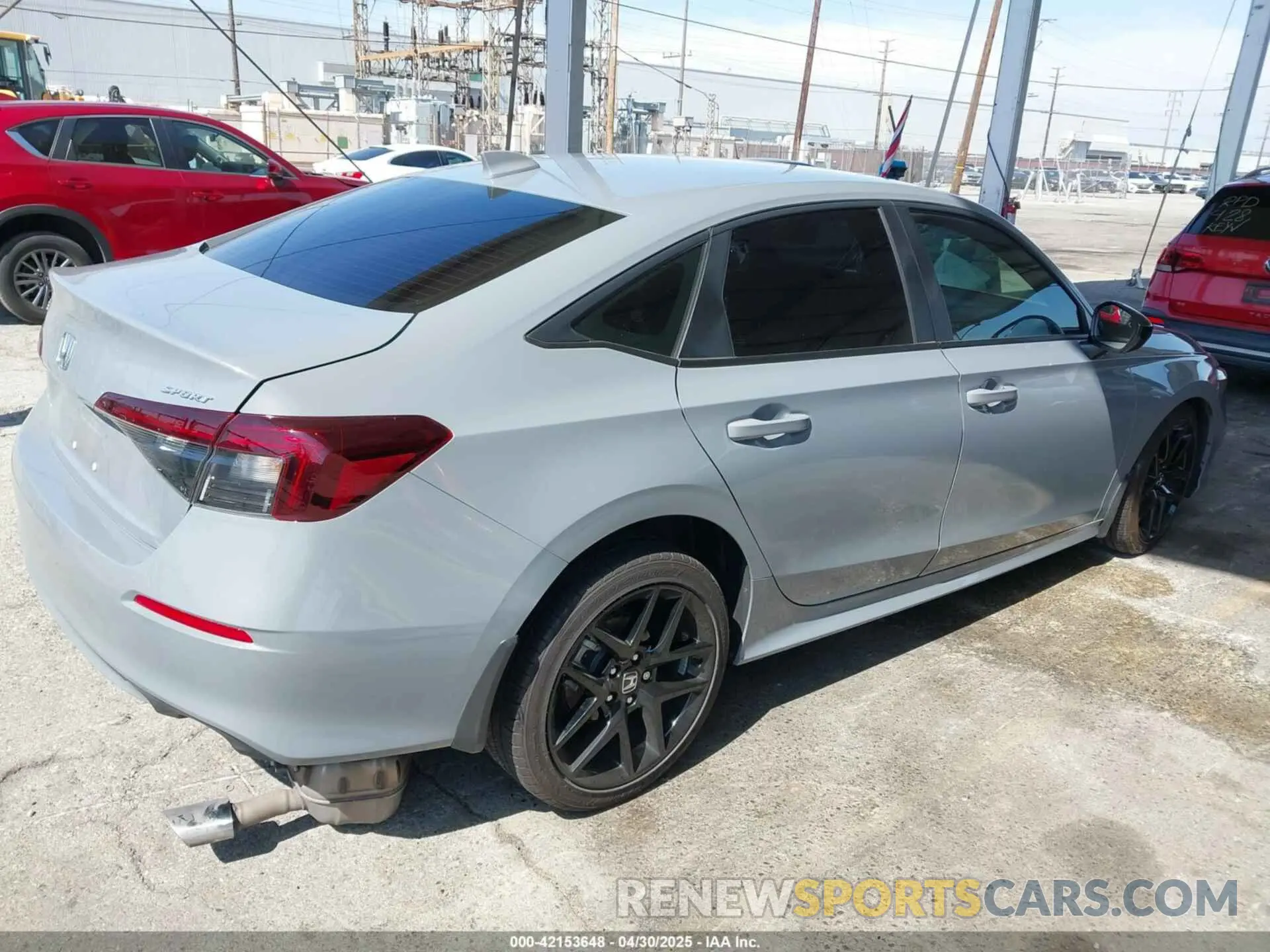 4 fotografías del automóvil dañado 2HGFE2F57SH504703 HONDA CIVIC 2025