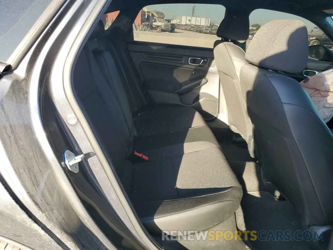 10 fotografías del automóvil dañado 2HGFE2F57SH524398 HONDA CIVIC 2025