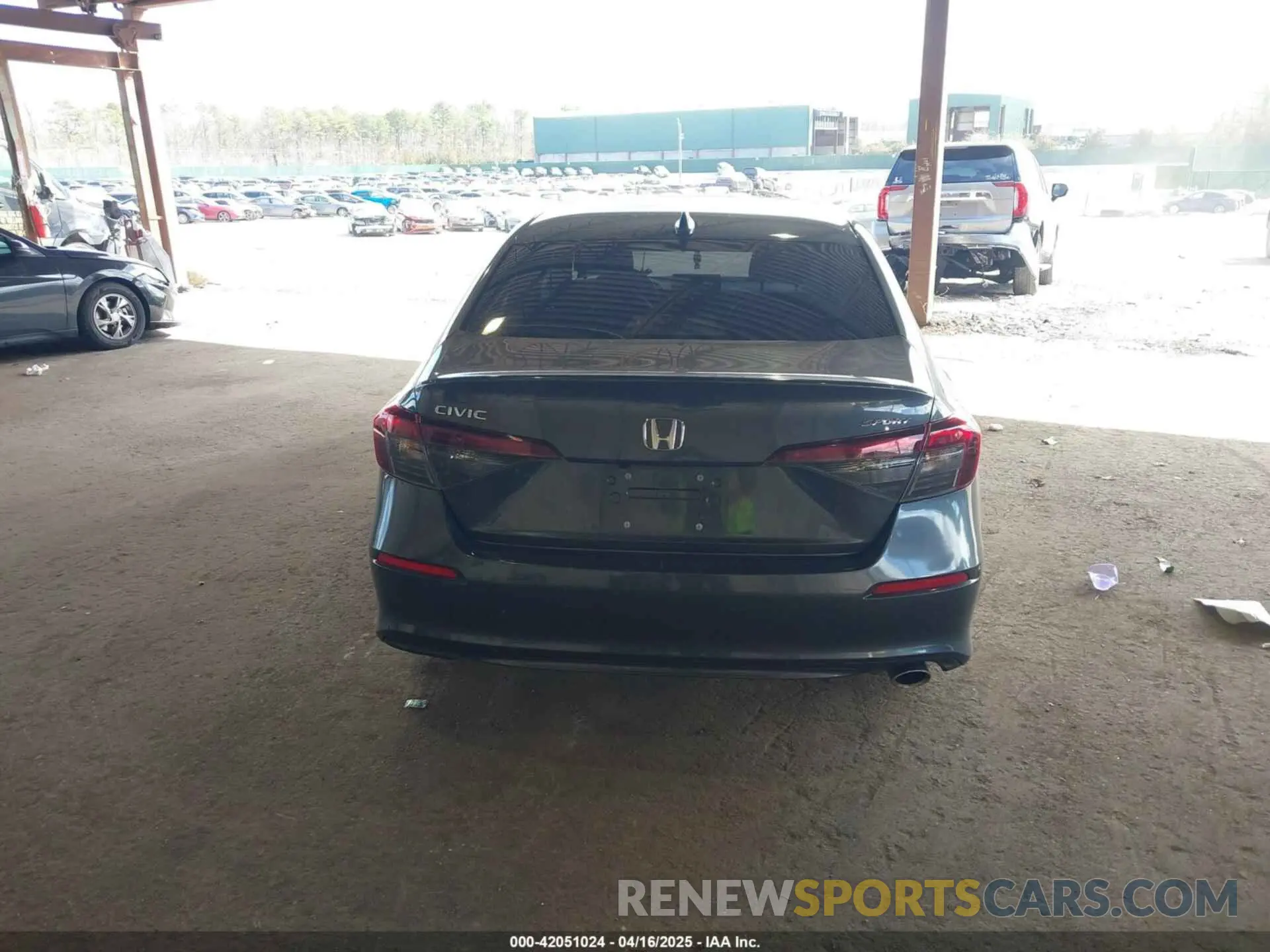 16 fotografías del automóvil dañado 2HGFE2F57SH524448 HONDA CIVIC 2025