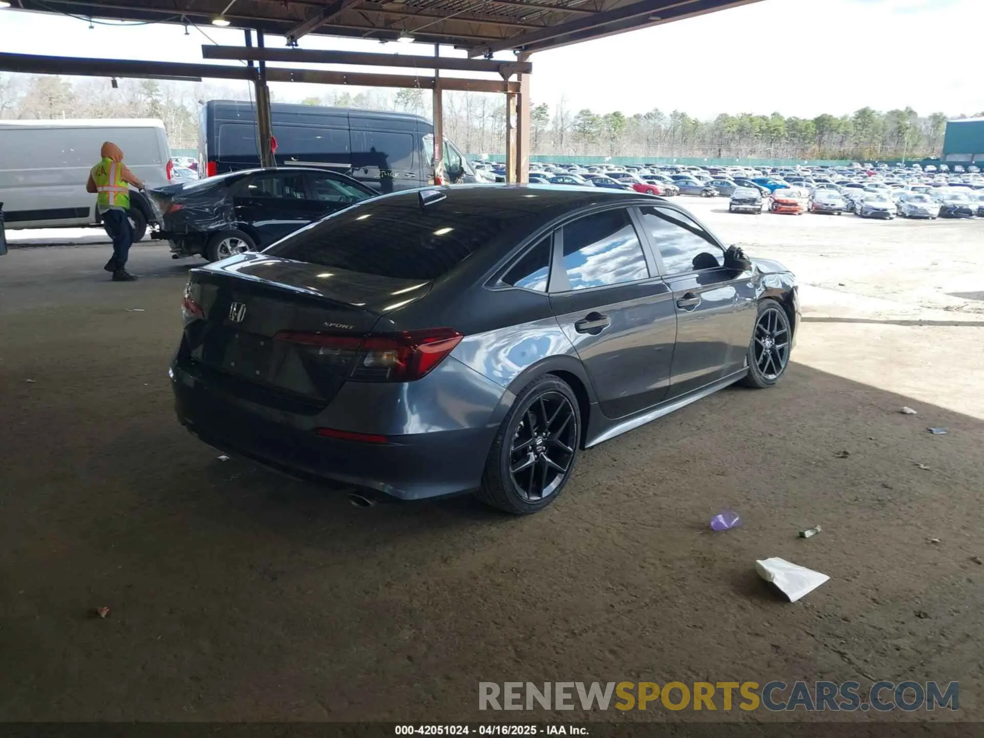 4 fotografías del automóvil dañado 2HGFE2F57SH524448 HONDA CIVIC 2025