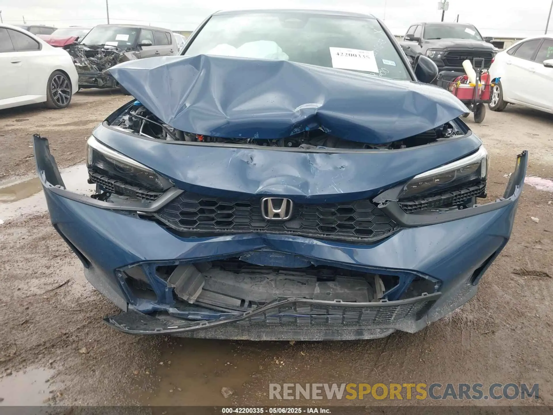 11 fotografías del automóvil dañado 2HGFE2F57SH533280 HONDA CIVIC 2025