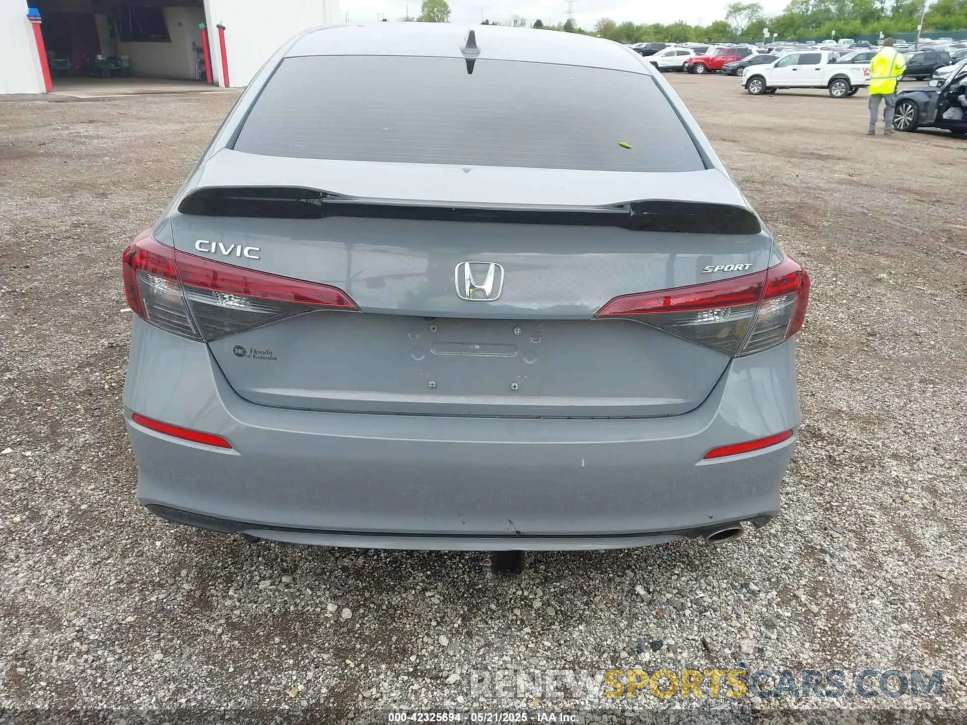 16 fotografías del automóvil dañado 2HGFE2F57SH545865 HONDA CIVIC 2025