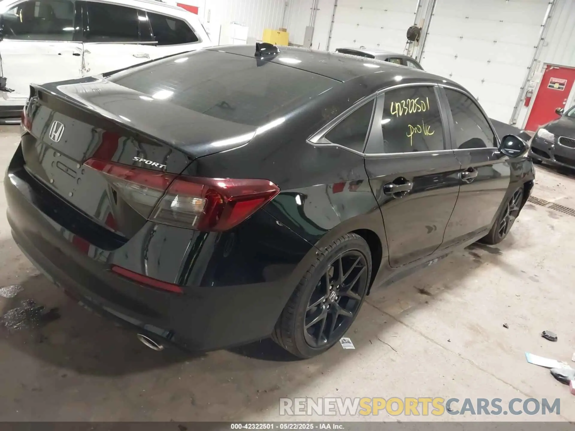 4 fotografías del automóvil dañado 2HGFE2F57SH551598 HONDA CIVIC 2025