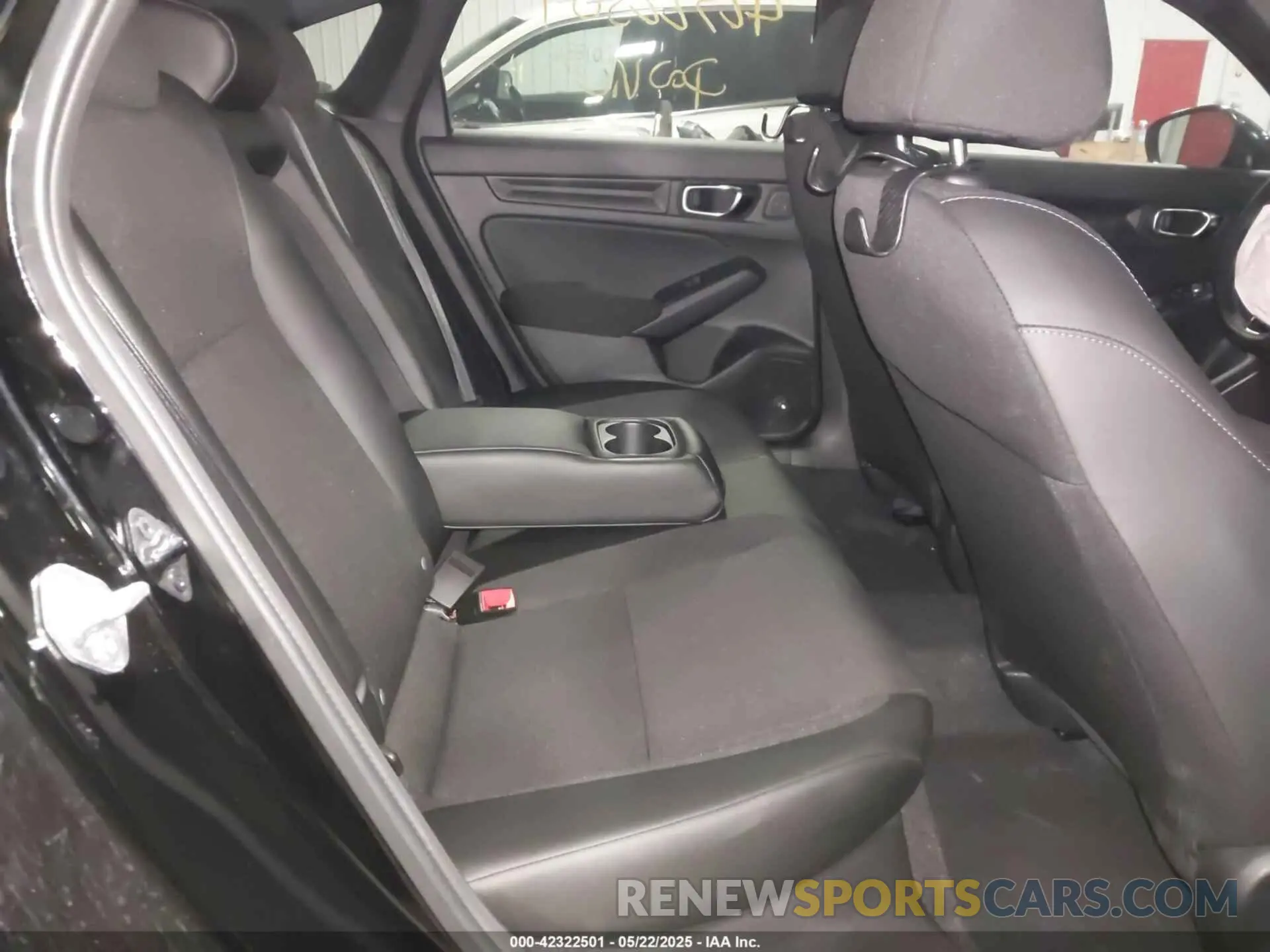 8 fotografías del automóvil dañado 2HGFE2F57SH551598 HONDA CIVIC 2025
