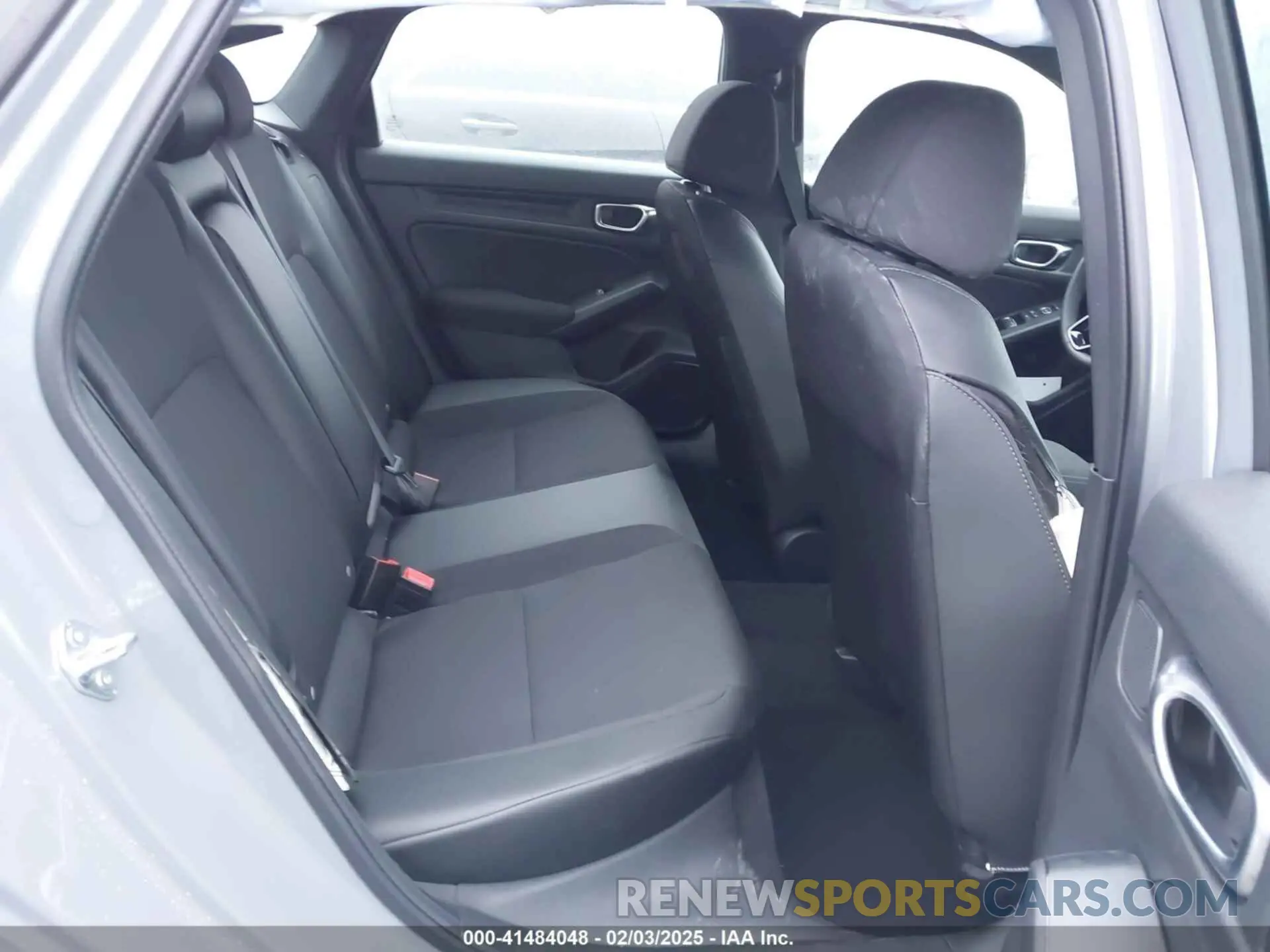 8 fotografías del automóvil dañado 2HGFE2F57SH554243 HONDA CIVIC 2025