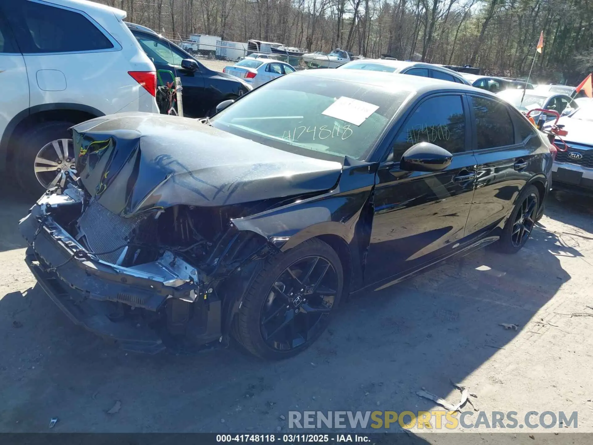 2 fotografías del automóvil dañado 2HGFE2F58SH524345 HONDA CIVIC 2025